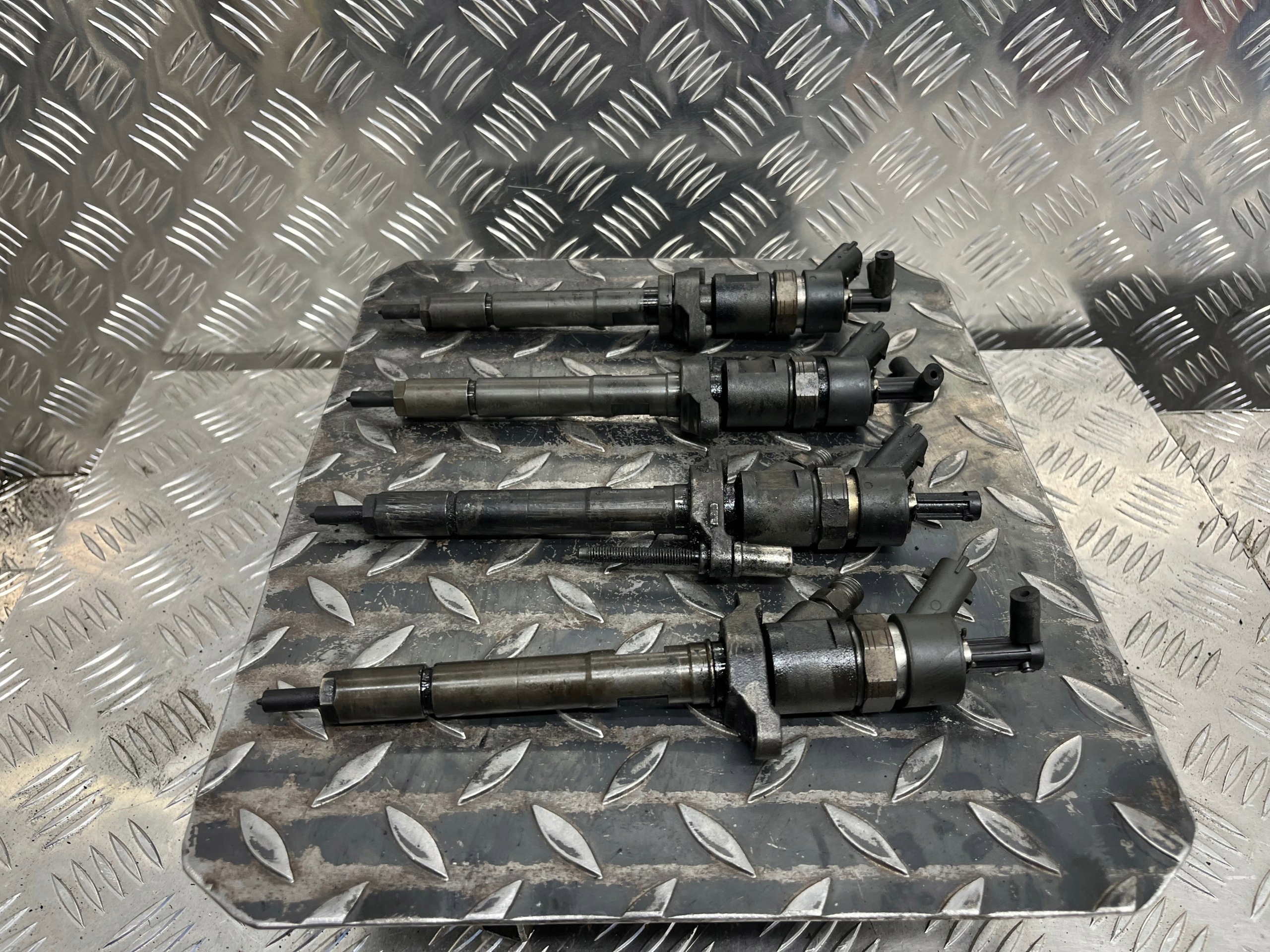 Einspritzdüse Einspritzdüse KOMPLET VOLVO V50 0445110259