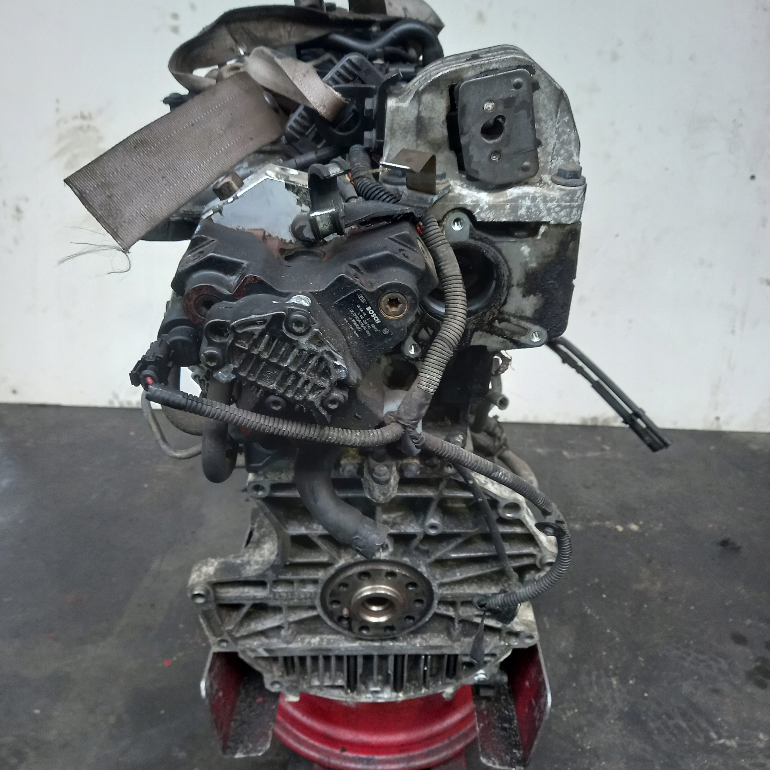 engine DIESEL VOLVO XC90 D5244T 2.4 D