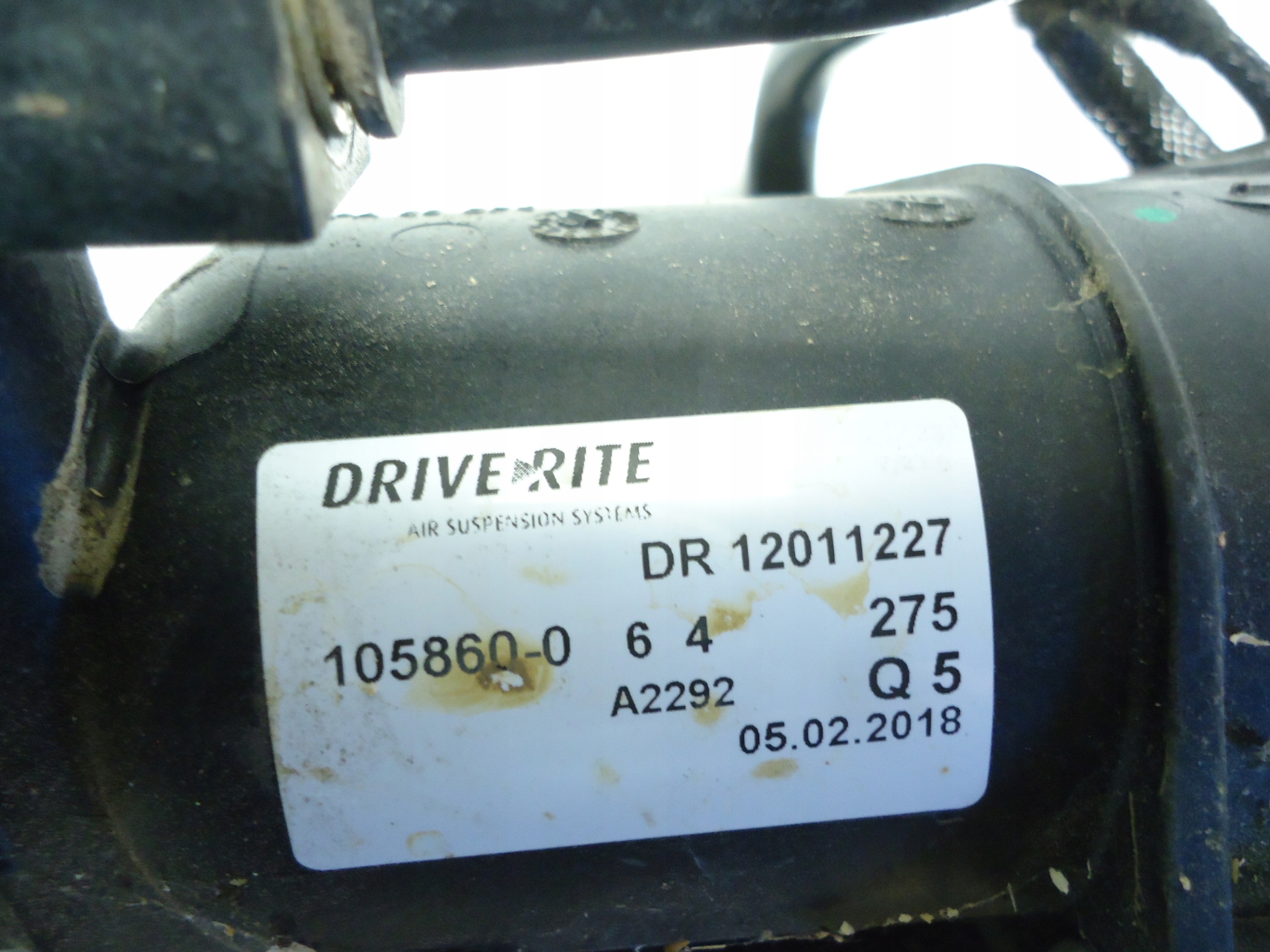 LAND ROVER DISCOVERY III compressor; springing DR12011227