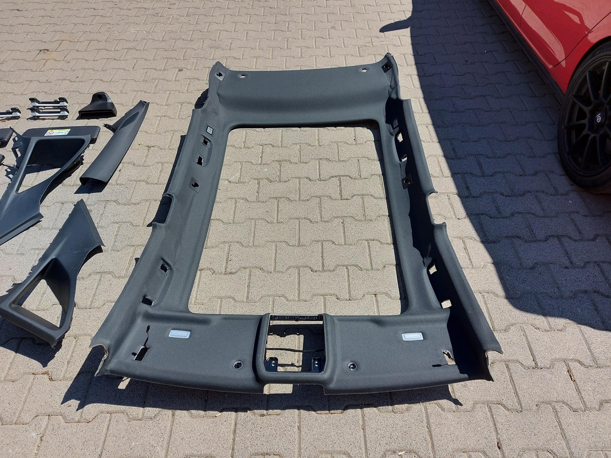 VW ID4 11A , 2024r SUV 5D CIELO INTERNO panorama R-Line nero