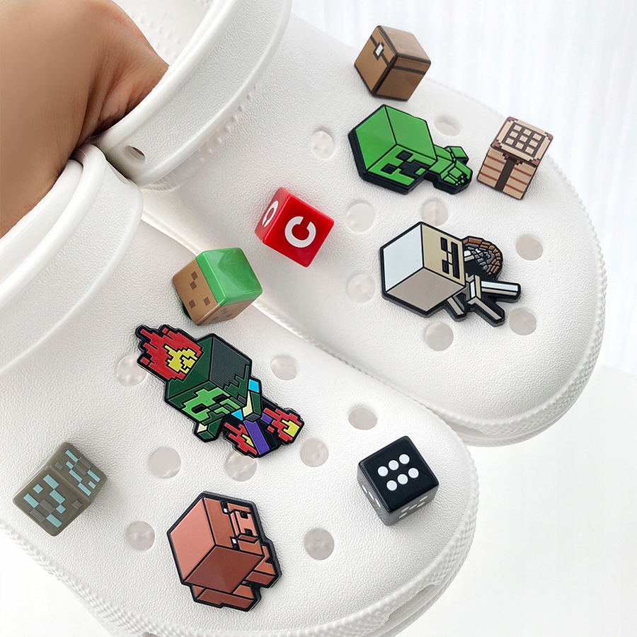 Pin Připínáček na boty Crocs Crocs 10 sponek – Minecraft 3D