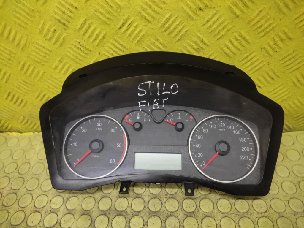 FIAT STILO dials 1FCF10849BF