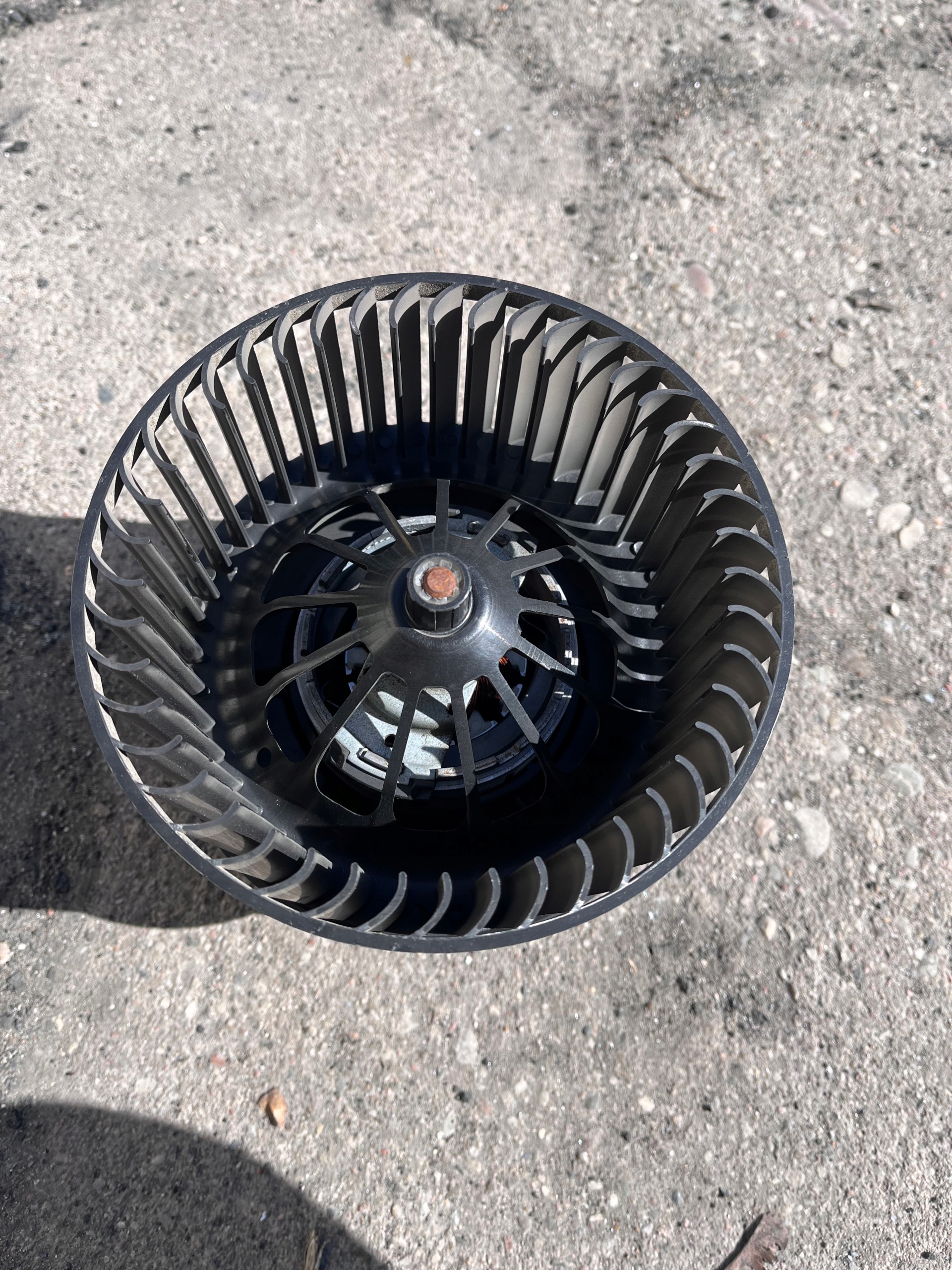 87 FORD KUGA MK2 WENTYLATOR NAGRZEWNICY DMUCHAWA