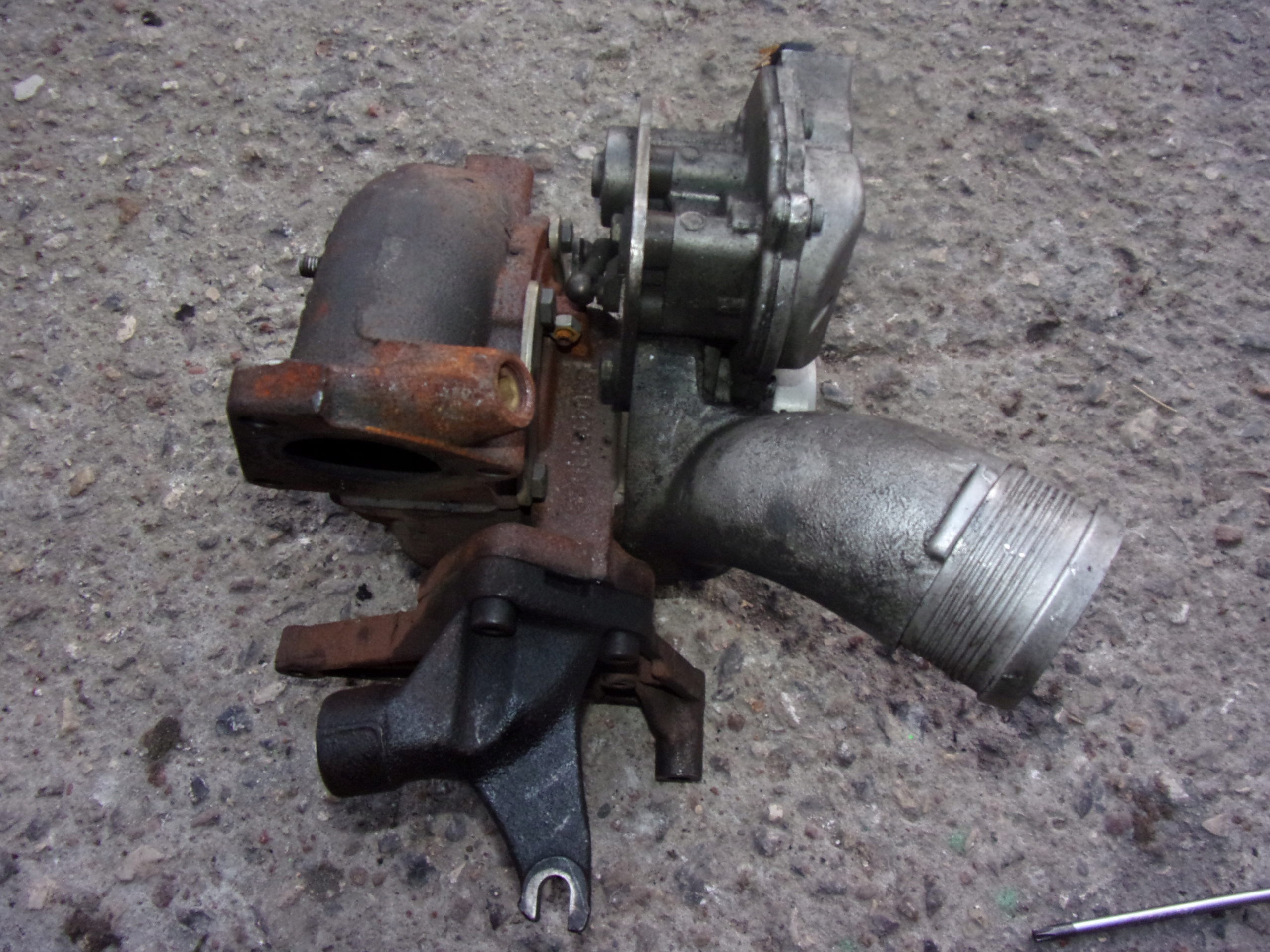 VW AUDI 2.7 TDI ТУРБОКОМПРЕСОР 53049700051