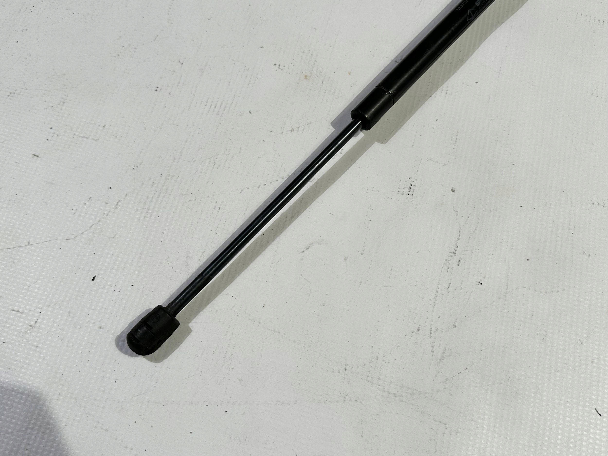 hinge damper bonnets right Dodge RAM 1500 2009 - 2018