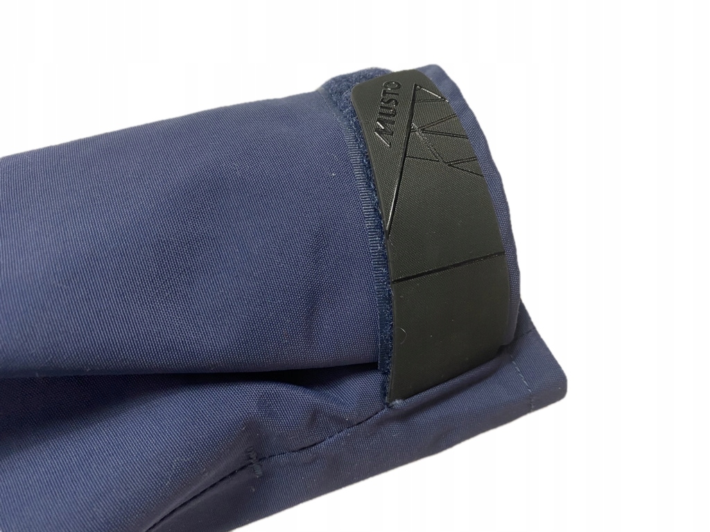 MUSTO BR1 KURTKA DAMSKA ROZMIAR 10 Rodzaj kurtka