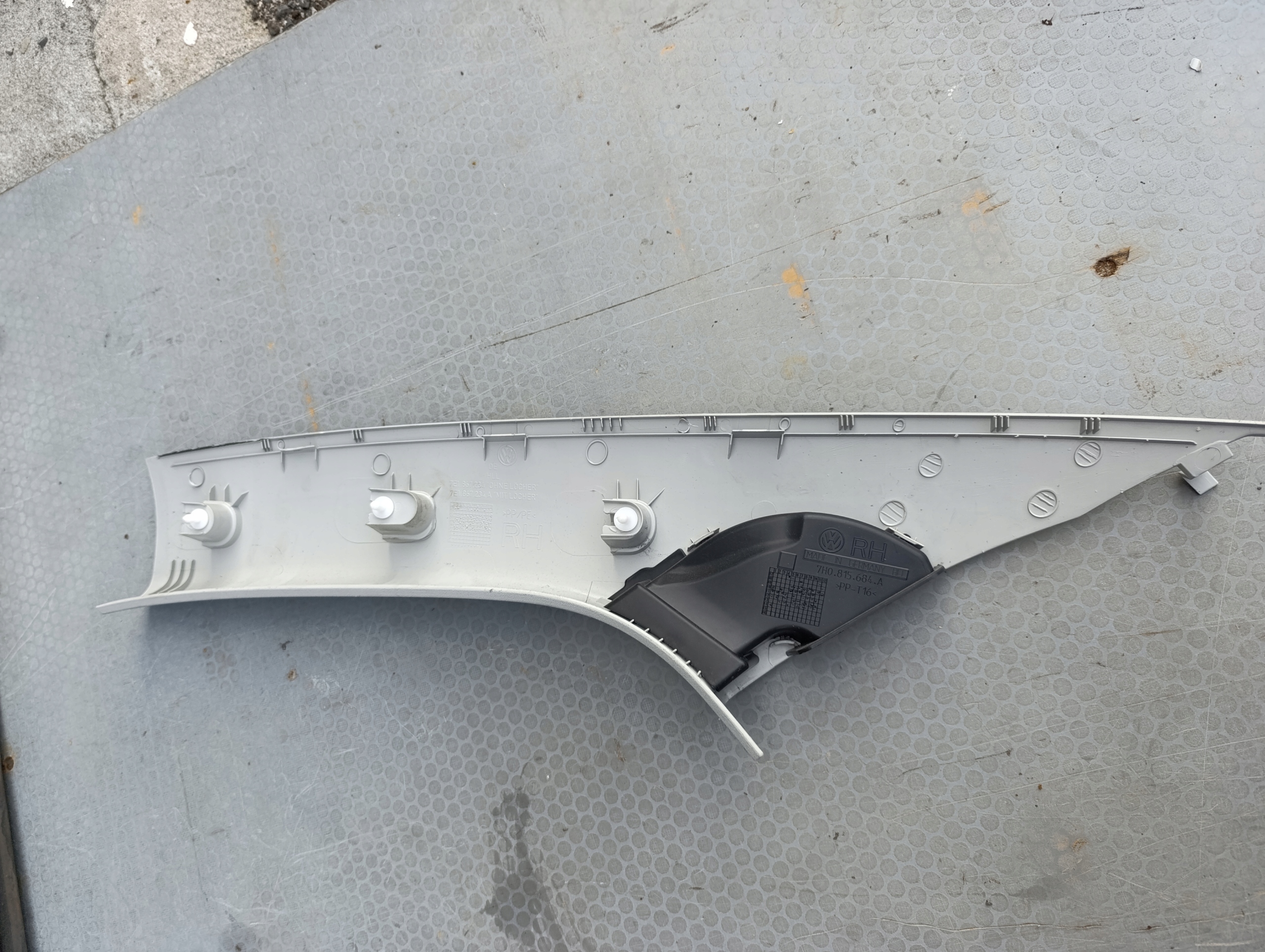 VW T5 cover SLUPKA pillar A without handles