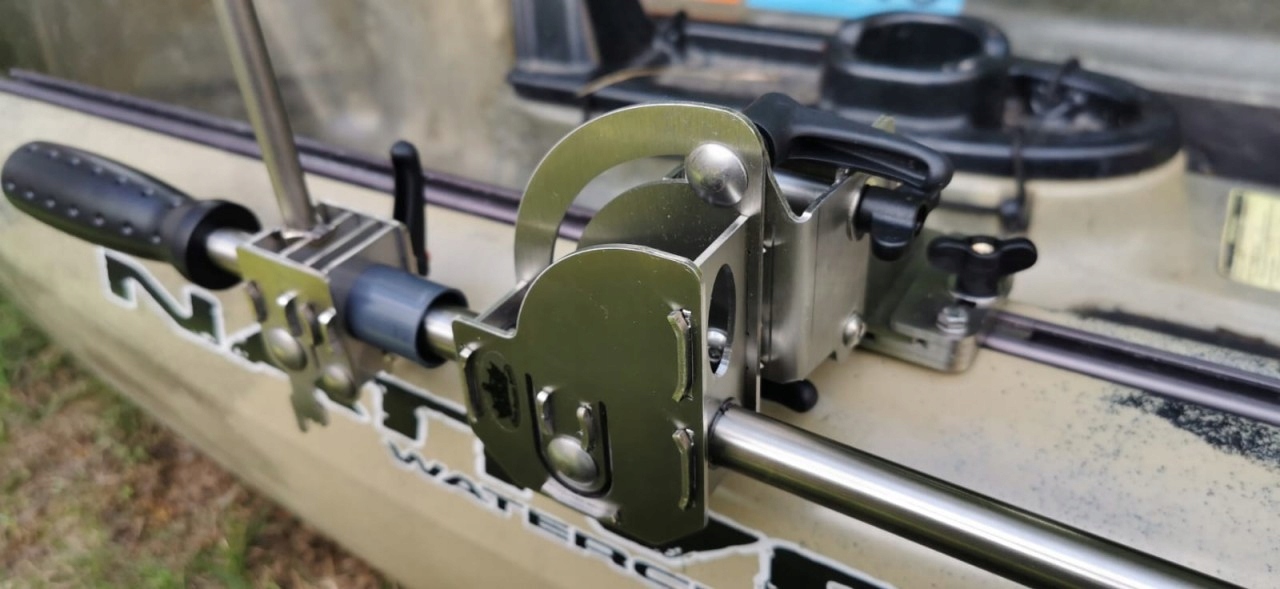 Uchwyt Ked dla kajaka Garmin Panoptix Lowrance Active Target