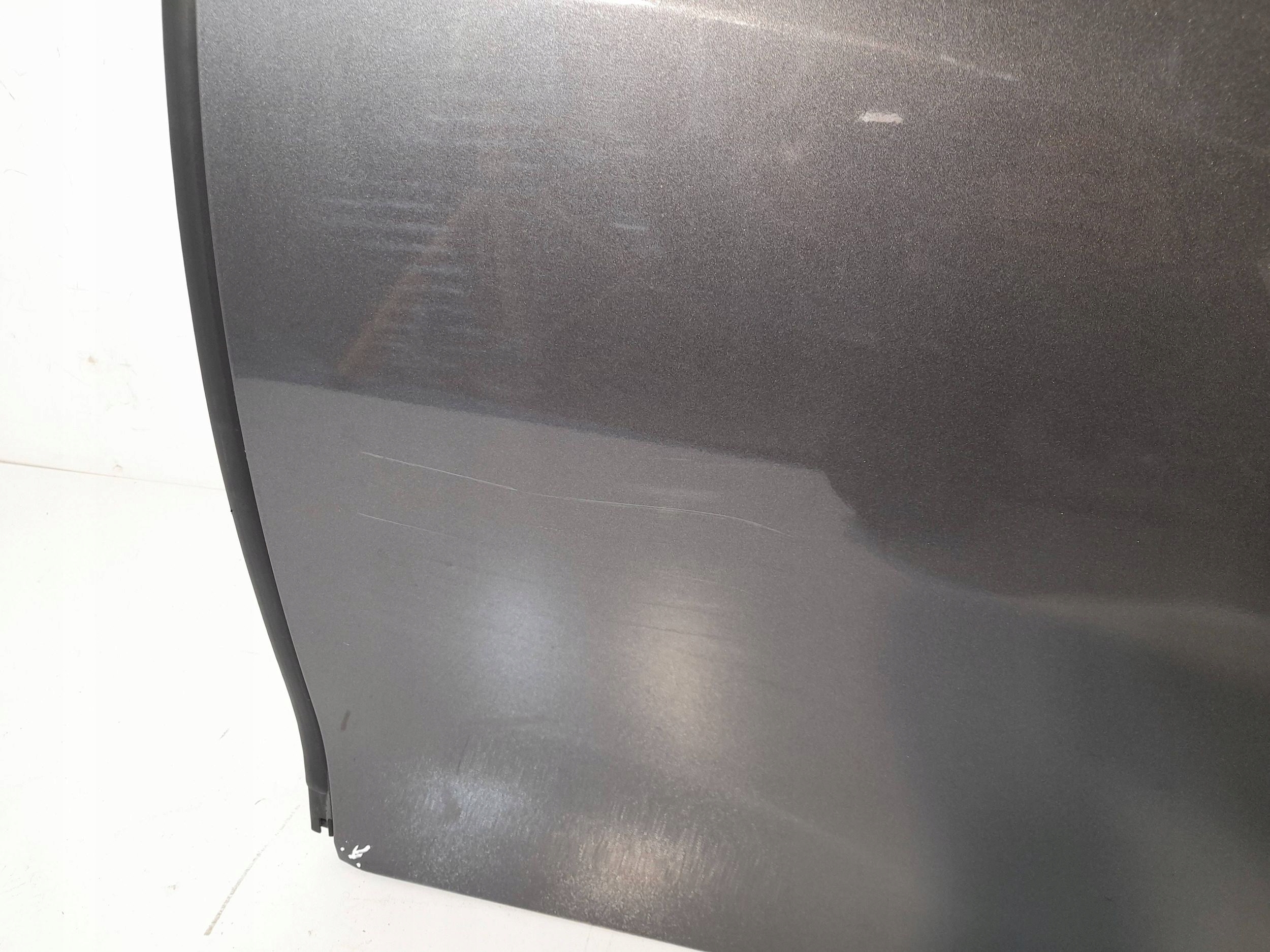 Peugeot 208 II door rear. left (T353)