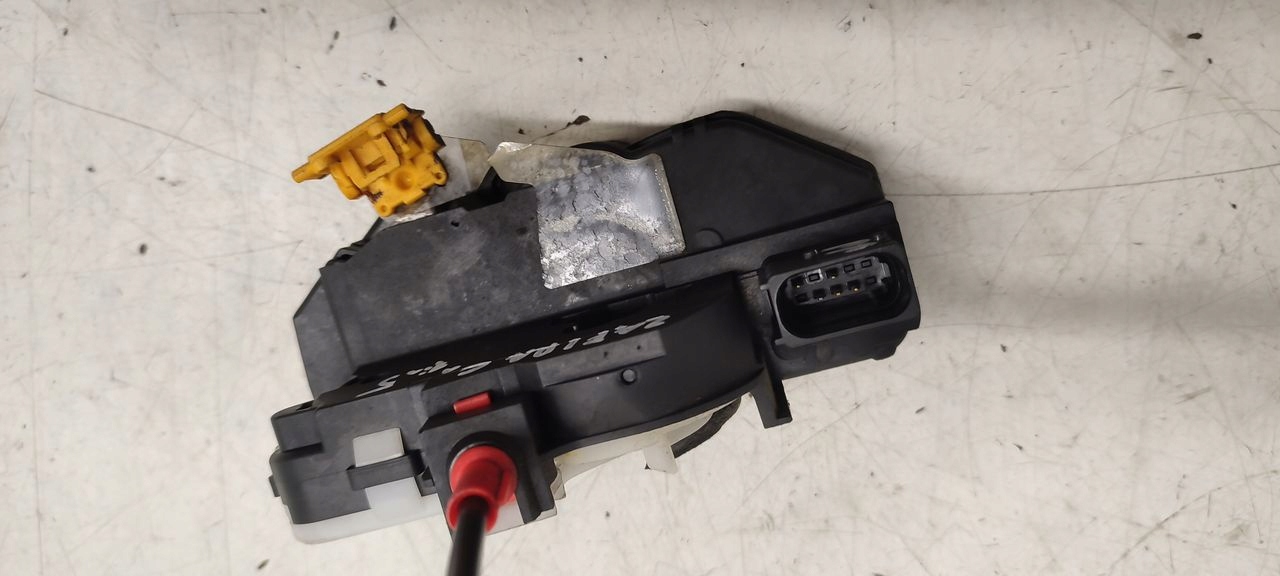 lock front front right Opel Zafira C 1,6