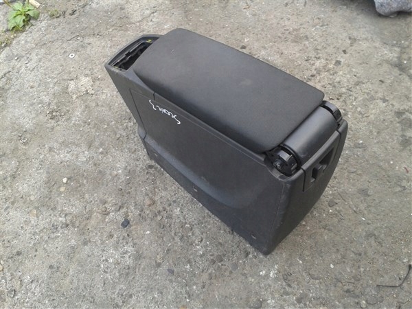 подлокотник renault SCENIC 3 III европа