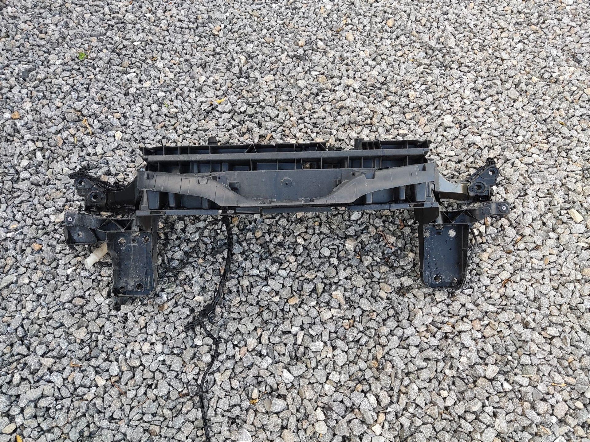 support panel for radiators pillar iron RENAULT KANGOO III LIFT 2014-19 8201130847