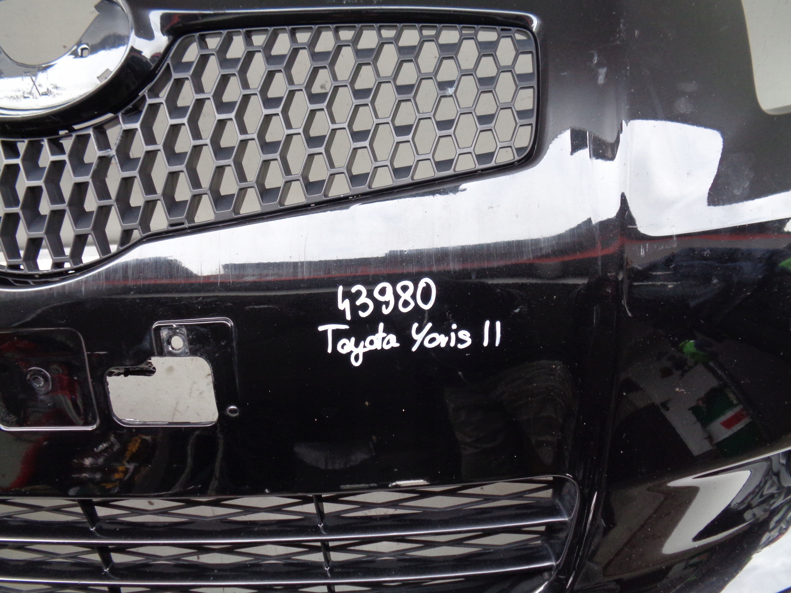 front bumper TOYOTA YARIS II 06-09 NR 43980