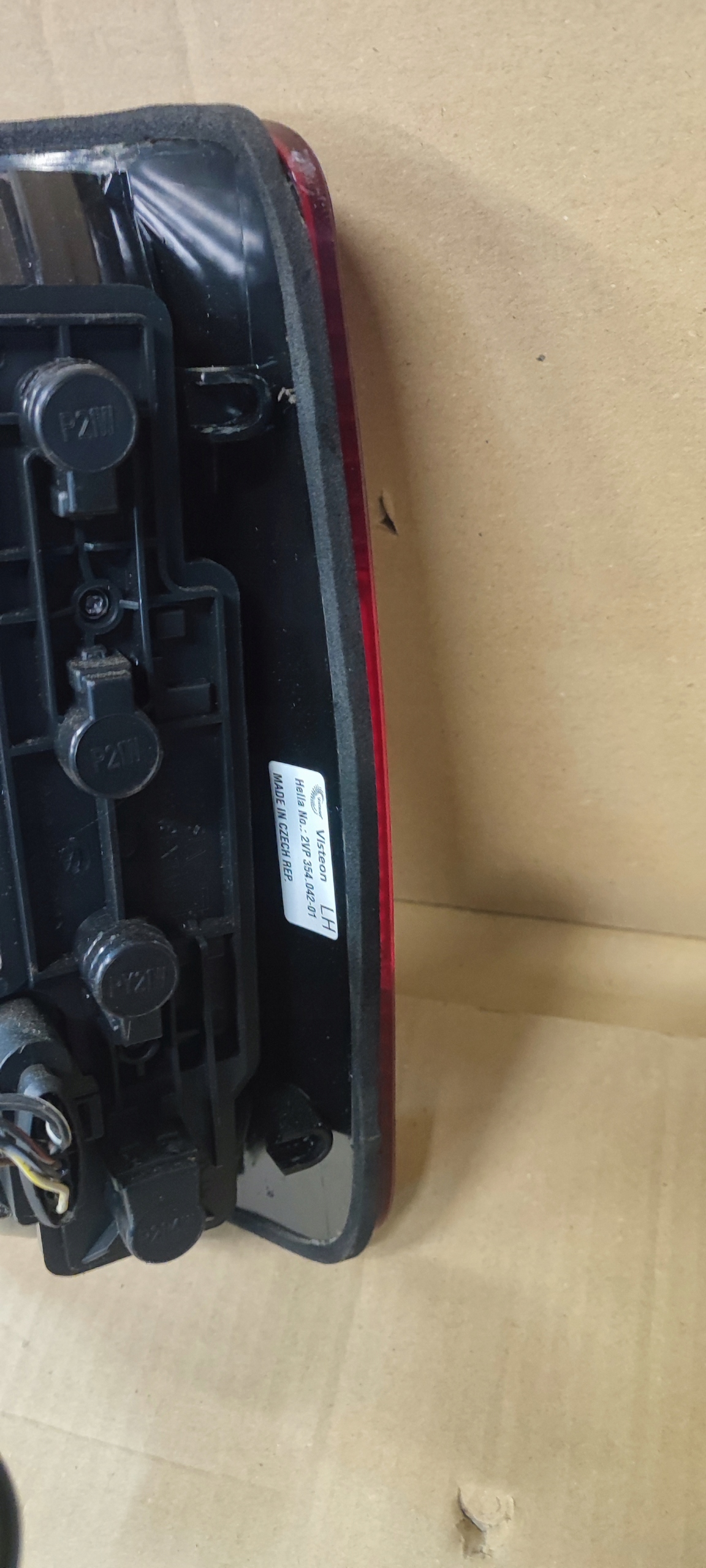 VW CADDY III LIFT 10-15r. light rear part rear left complete LADNA