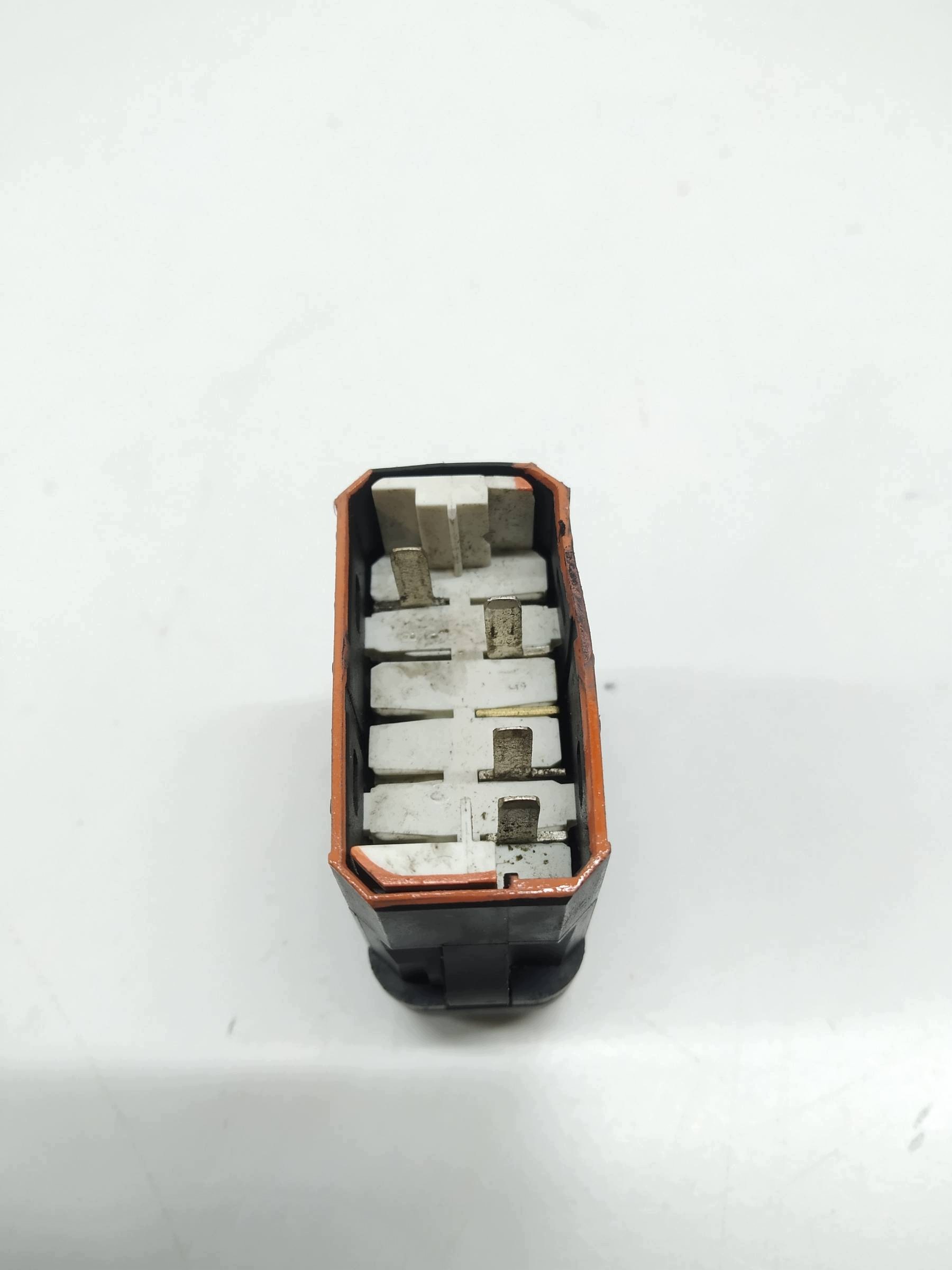 switch 0035457707 Daimlerchrysler 957.66