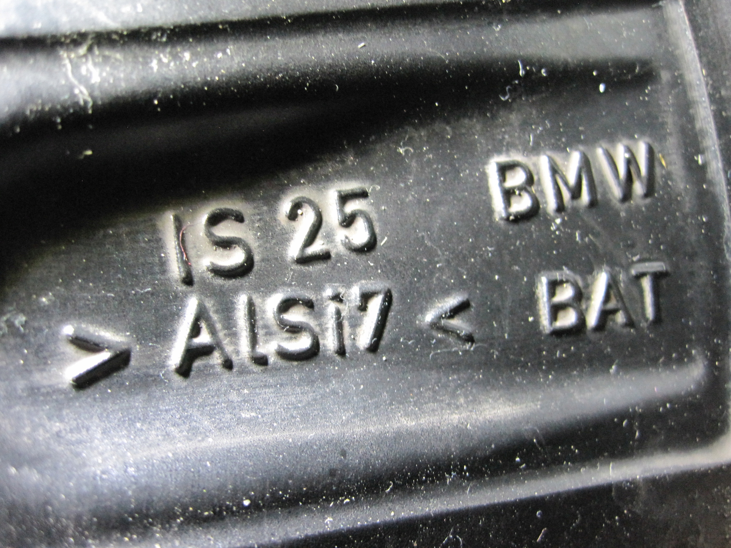 disk BMW G20 G21 R18 6883524 IS25