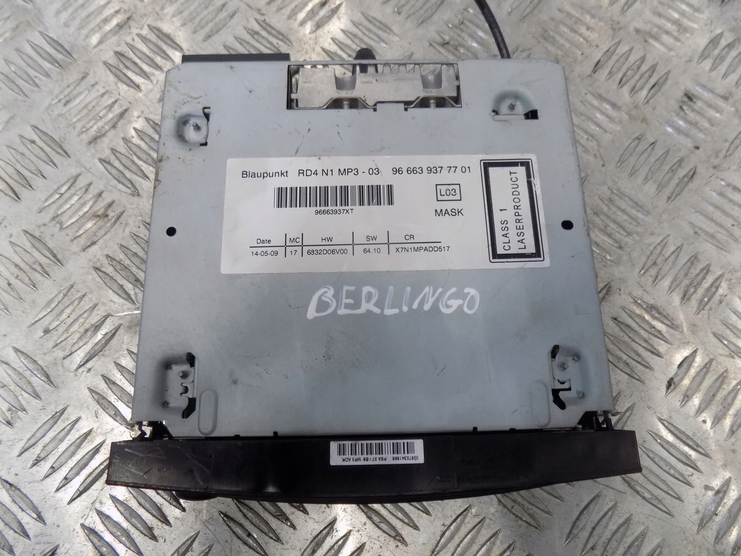 9666393777 - CITROEN BERLINGO III RADIO CD