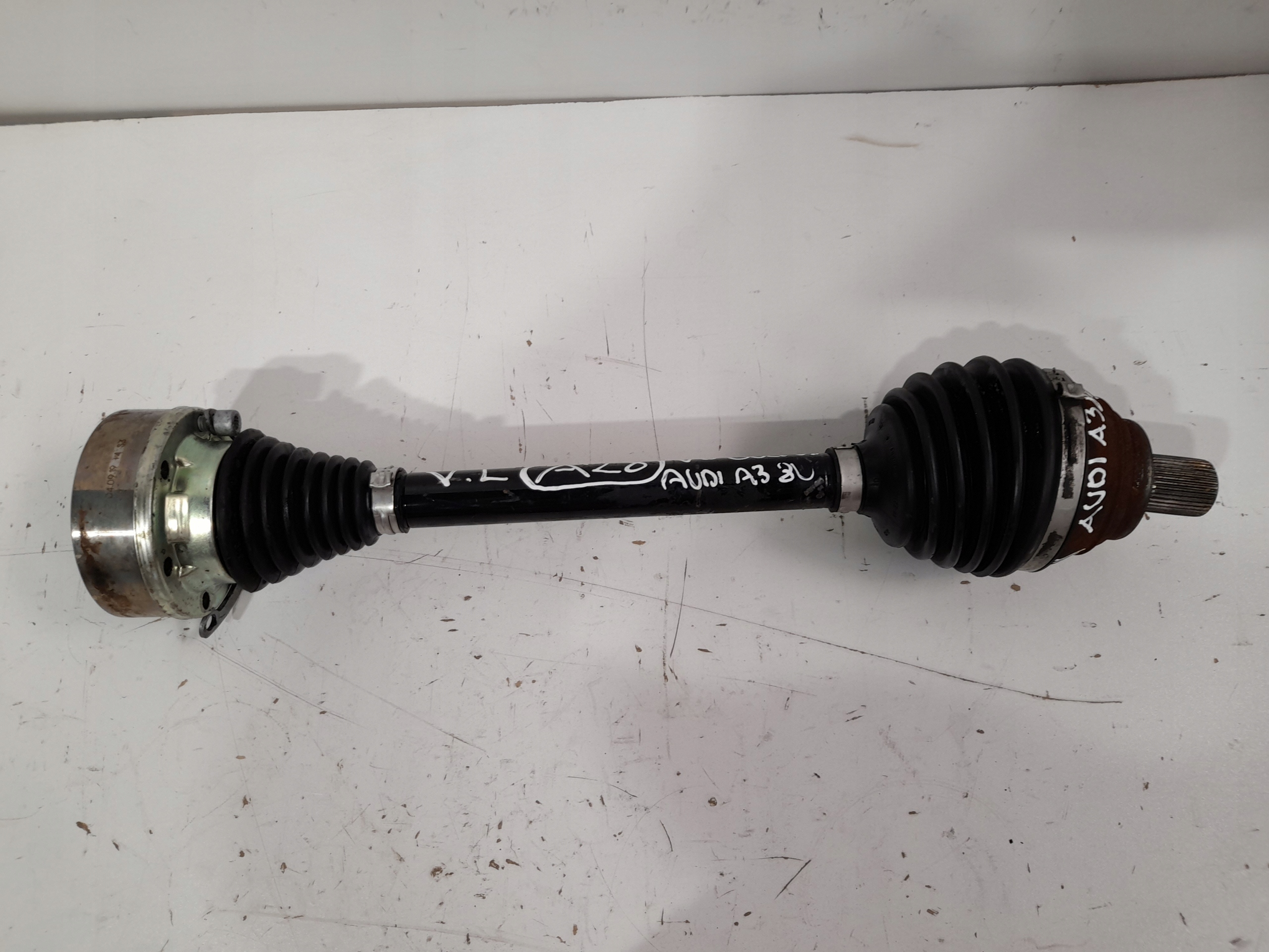 VOLKSWAGEN GOLF VII AUDI A3 8V semi-axis front left