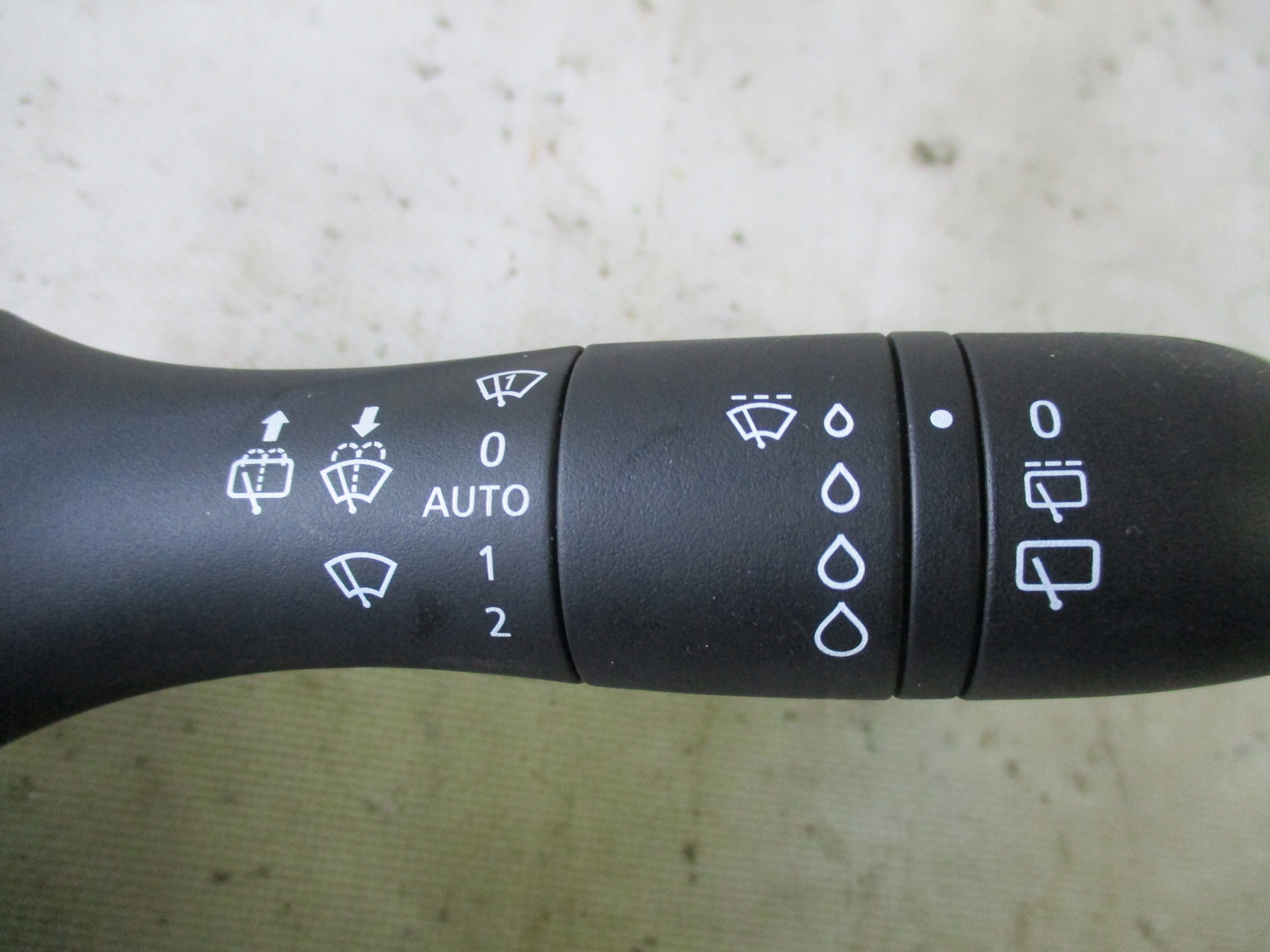 Commandes manetka Megane 4 Espace V5 25567