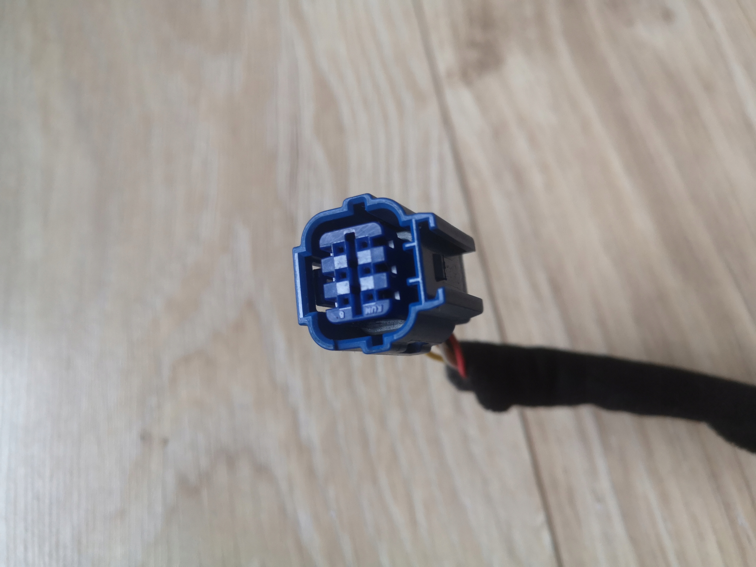 KAMERA TOP VIEW SIDE KIA 99220-F1020 OE Wersja Europejska