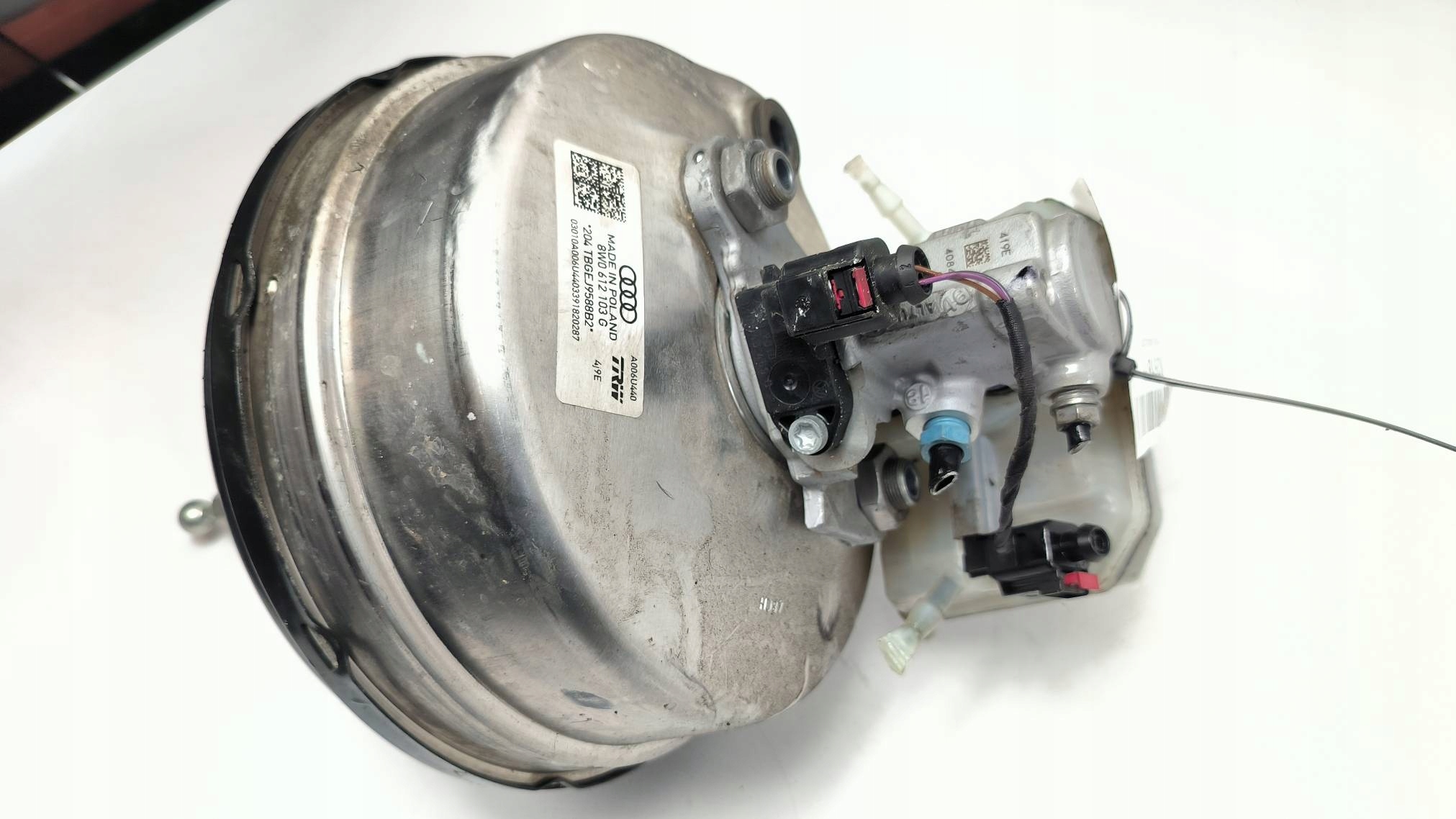 Servo bremsen 8W0612103G AUDI A4 B9 S-LINE