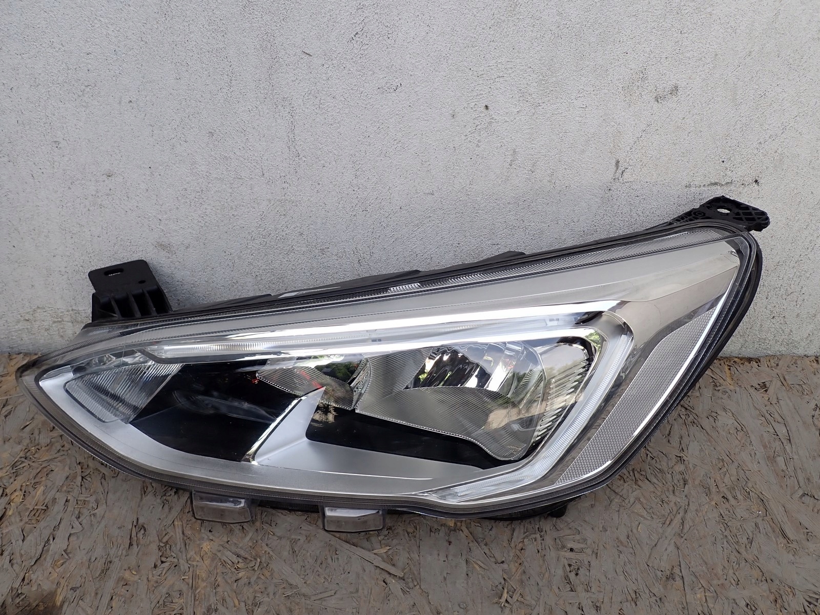 light left REFLEKTOR left FORD FOCUS MK4 IV 2018-2022R JX7B-13W030-AE