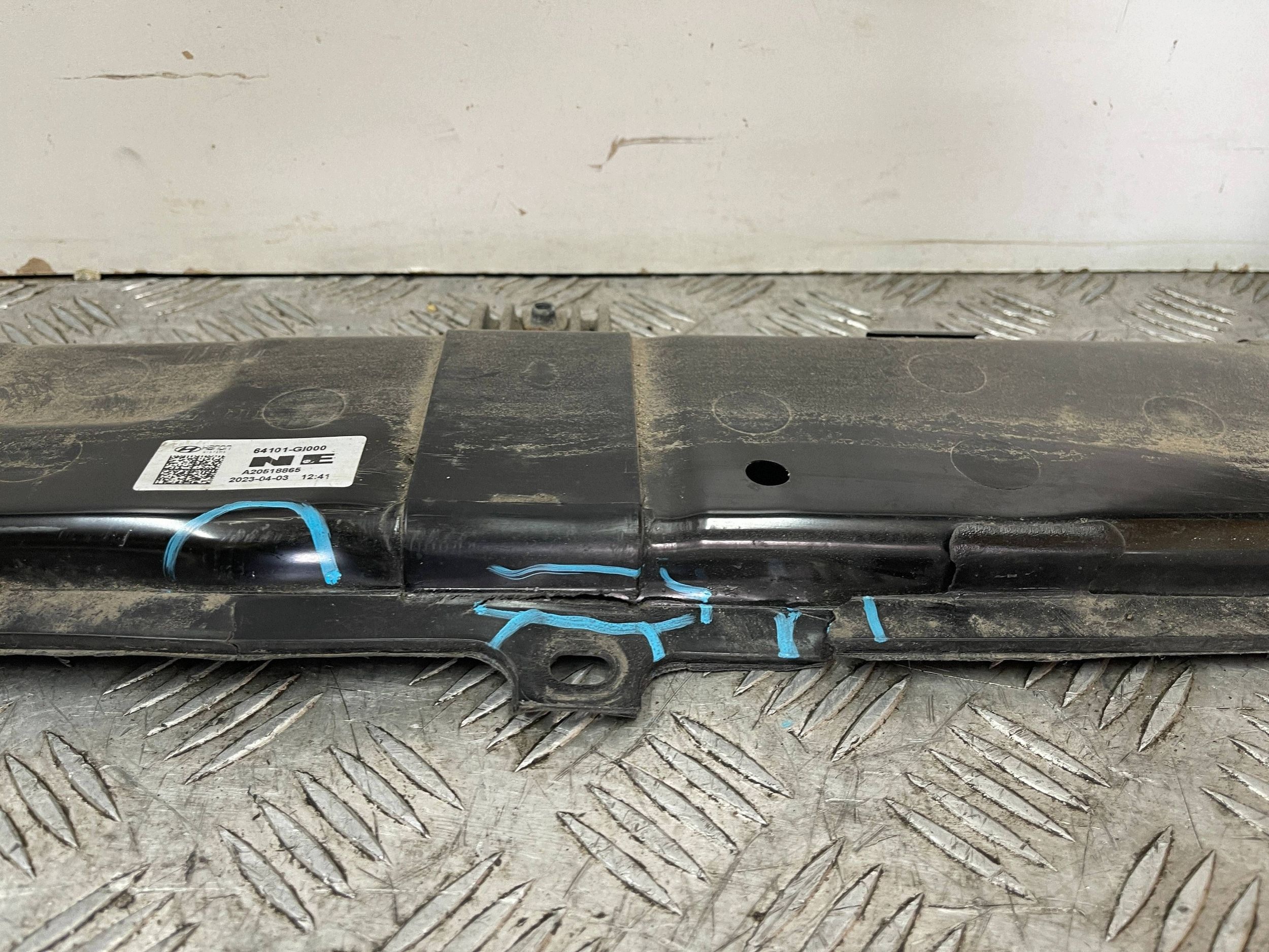support panel for radiators front pillar HYUNDAI IONIQ 5 V 21- 64101-GI000