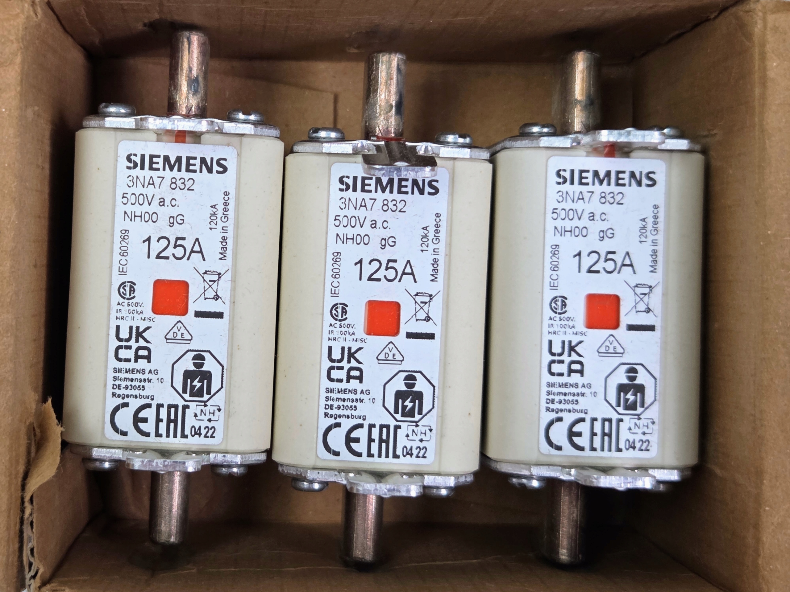 Pojistkové vložky Siemens 3NA7832 NH00 125A gG 500V 3ks