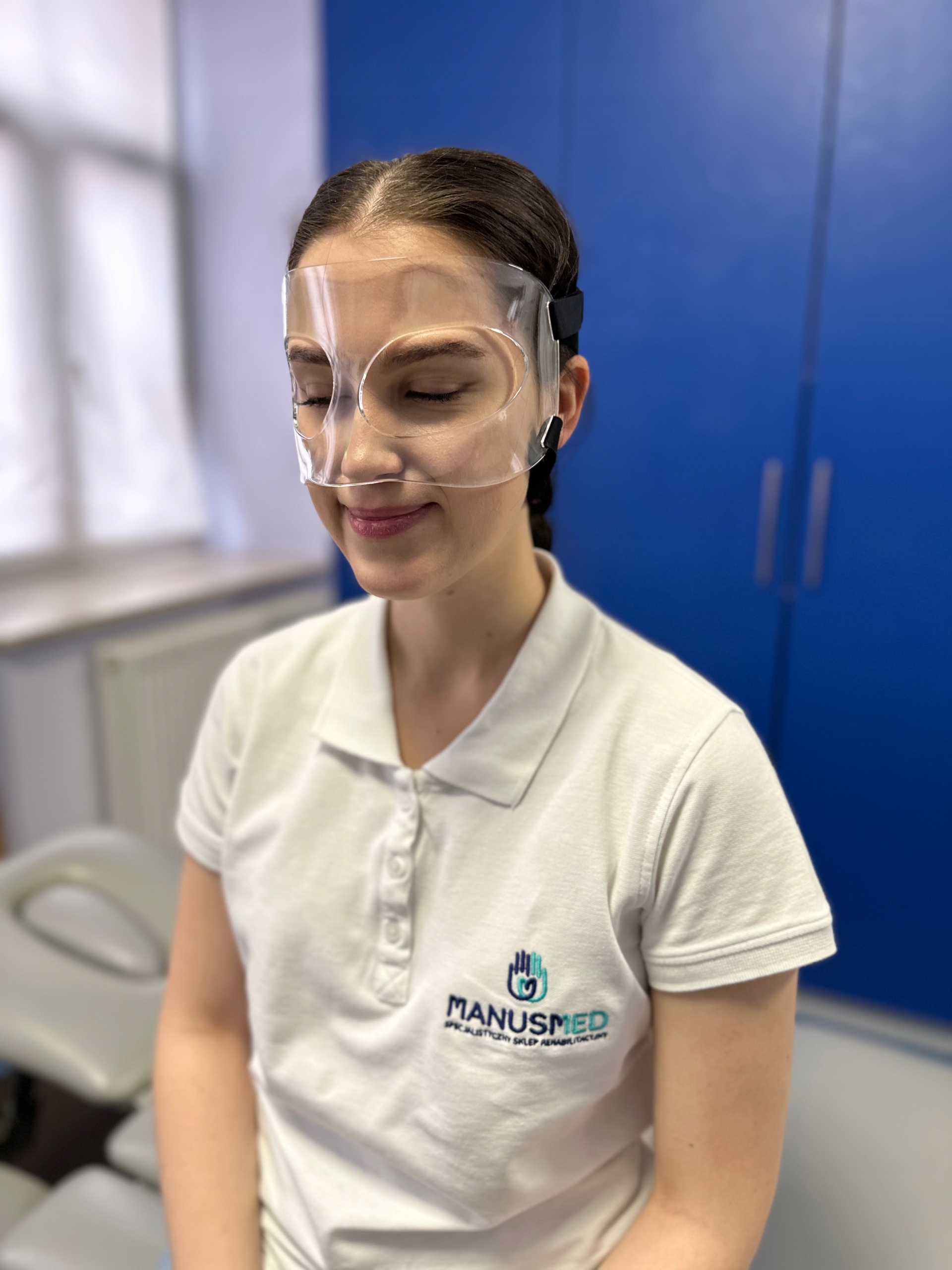 MUELLER FACE GUARD MASKA OCHRANIACZ NA NOS TWARZ GŁOWĘ OCHRONA ZŁAMANY NOS Model Face Guard