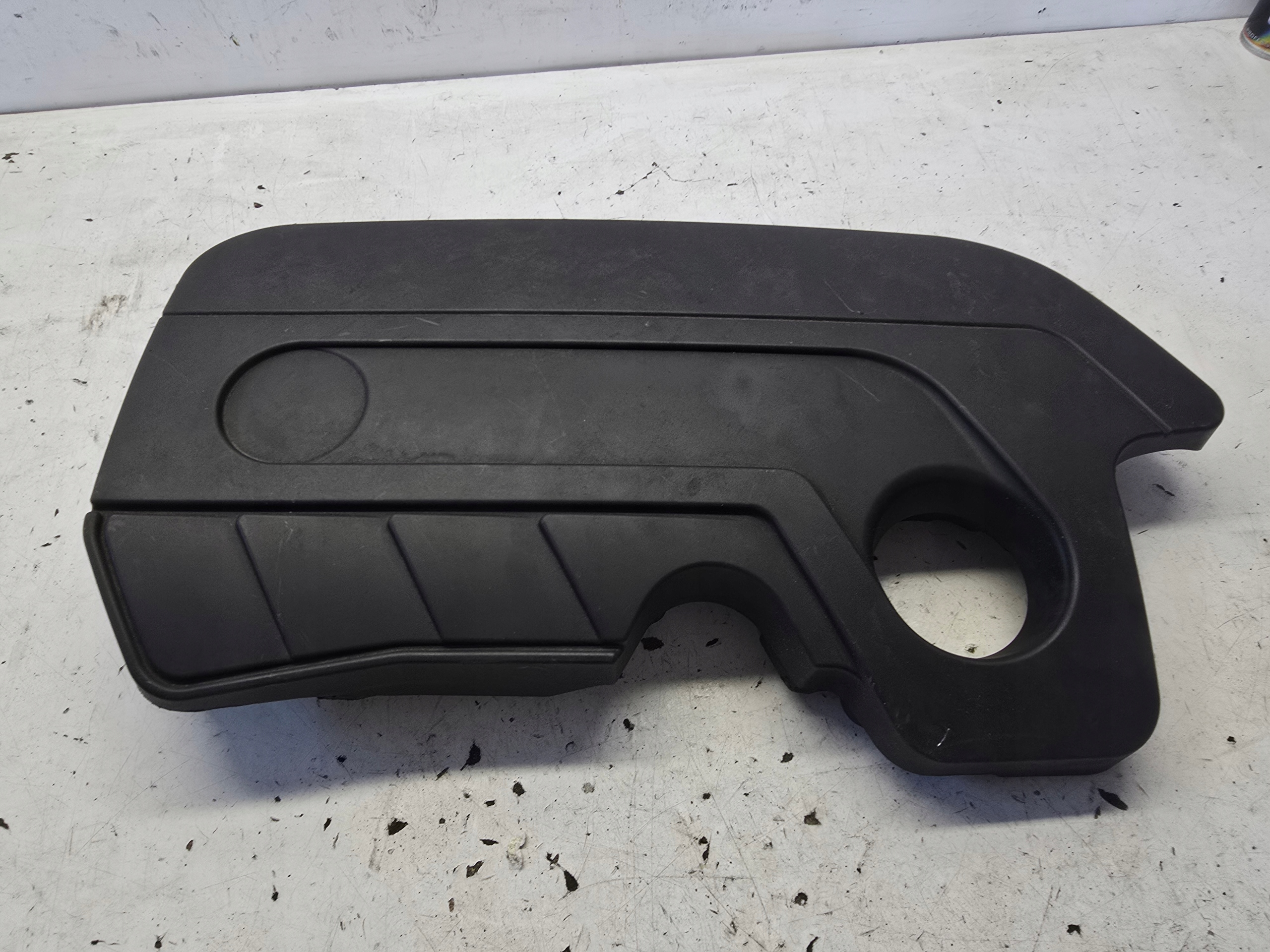 OPEL INSIGNIA B upper motor cover 1.6 CDTI