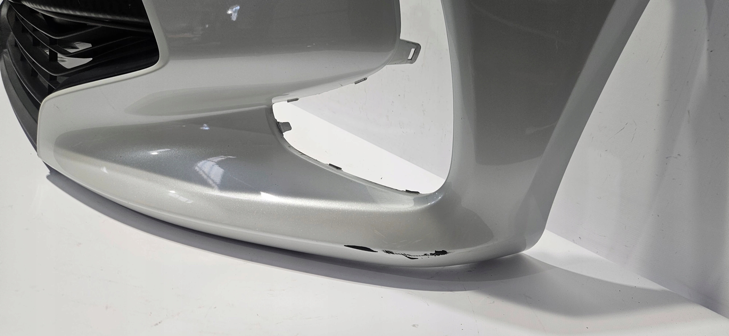 front bumper TOYOTA YARIS IV 20- original 52119-K0060