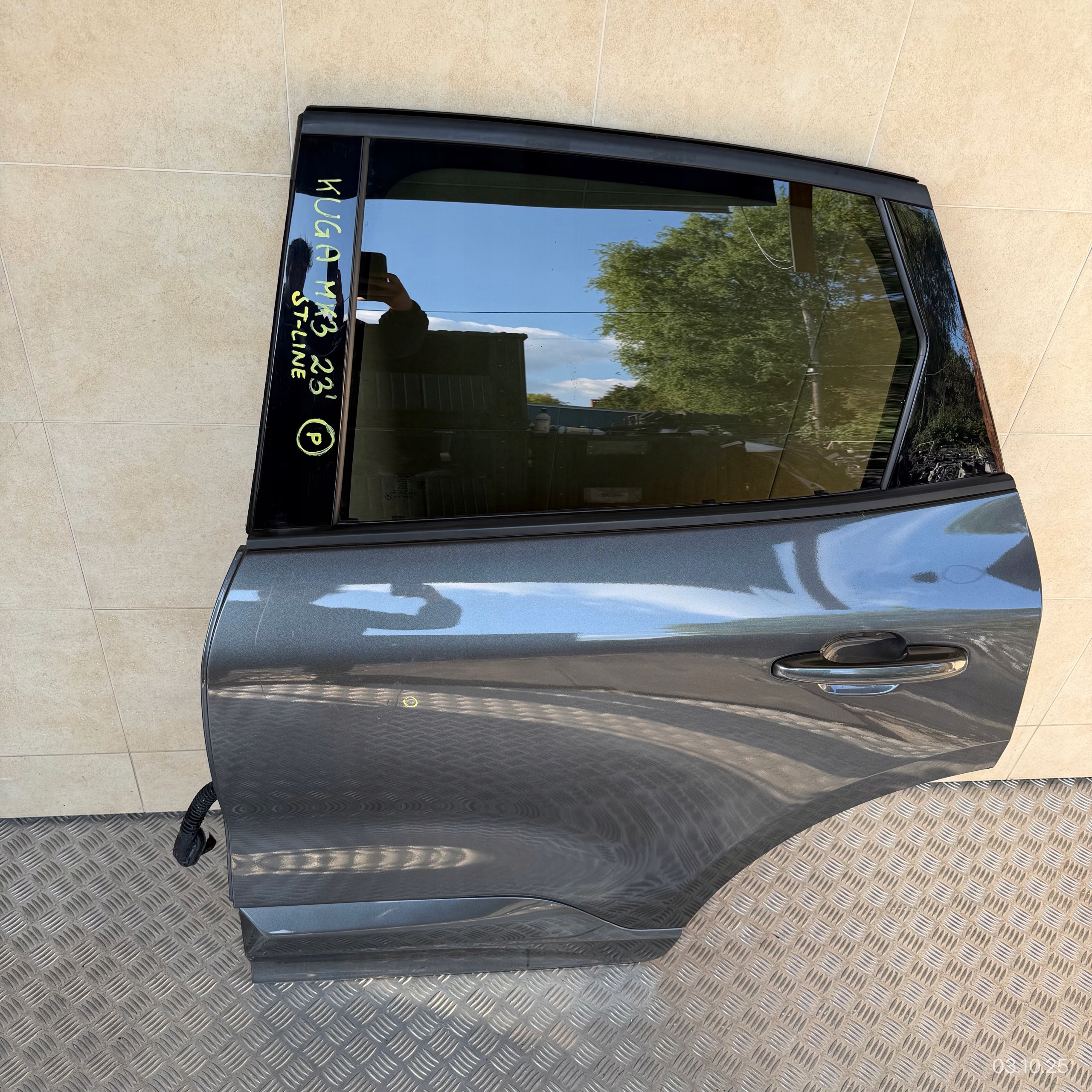 door complete rear. left FORD KUGA III MK3 ST-LINE 2023 ROK