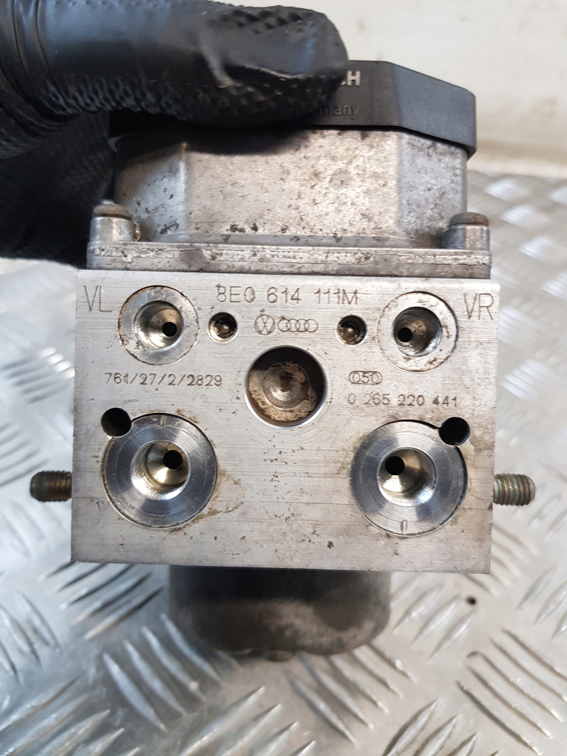 Pompa ABS 8E0614111M 0265220441 0273004134 AUDI A6 C5 2.8 V6