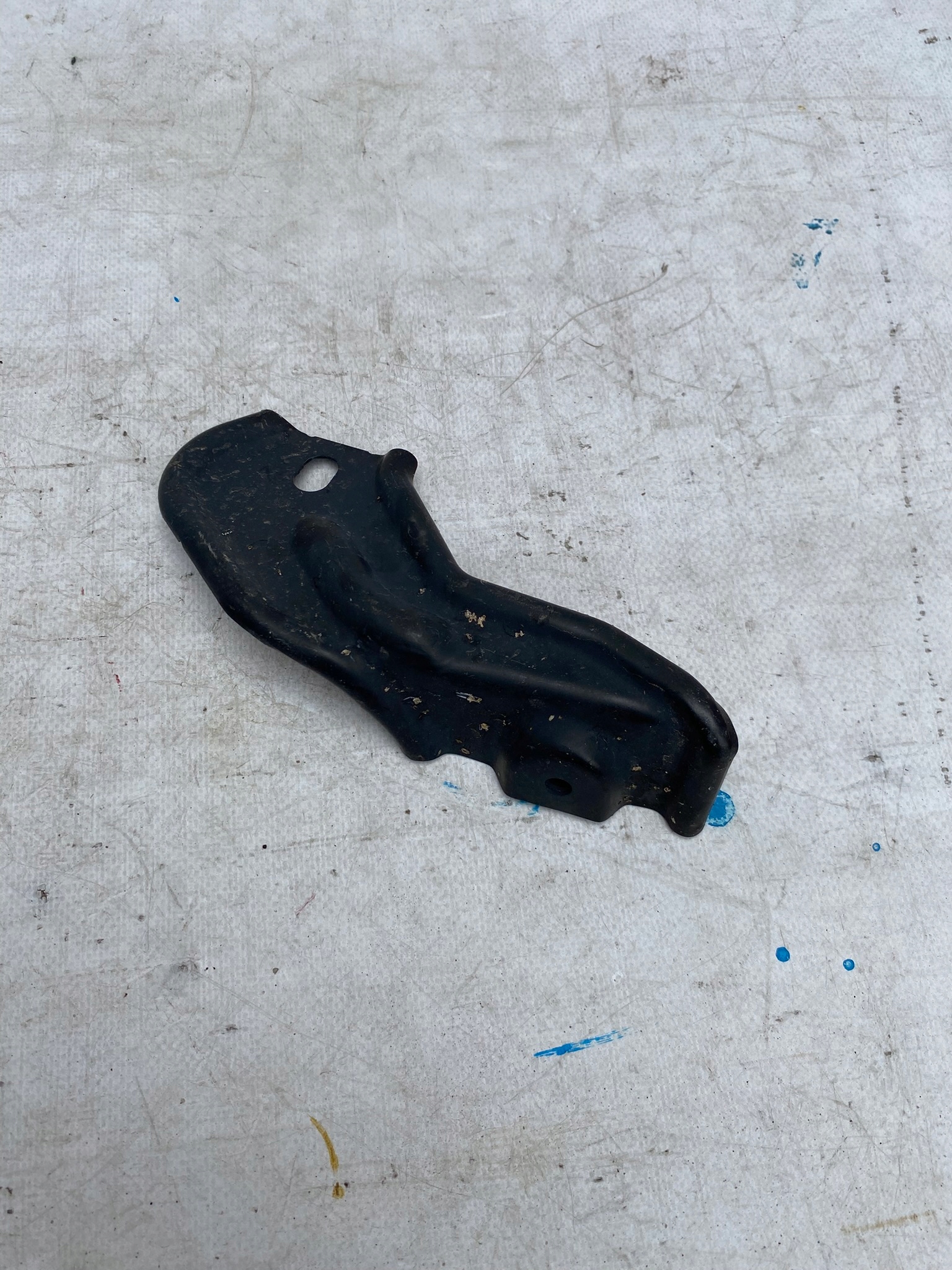 VW T-ROC 17- Support plaque Aile Gauche Avant 2GA809561