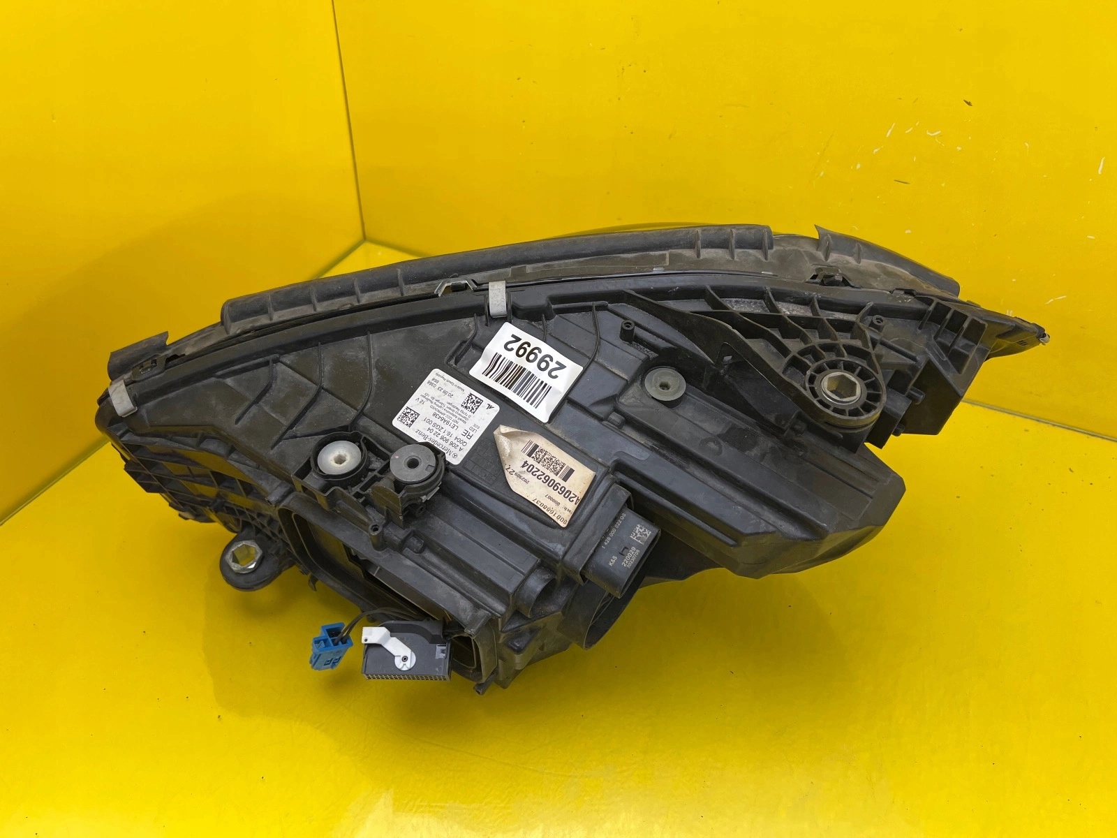 light right Mercedes C-Klasa W206 Digital Light A2069062204