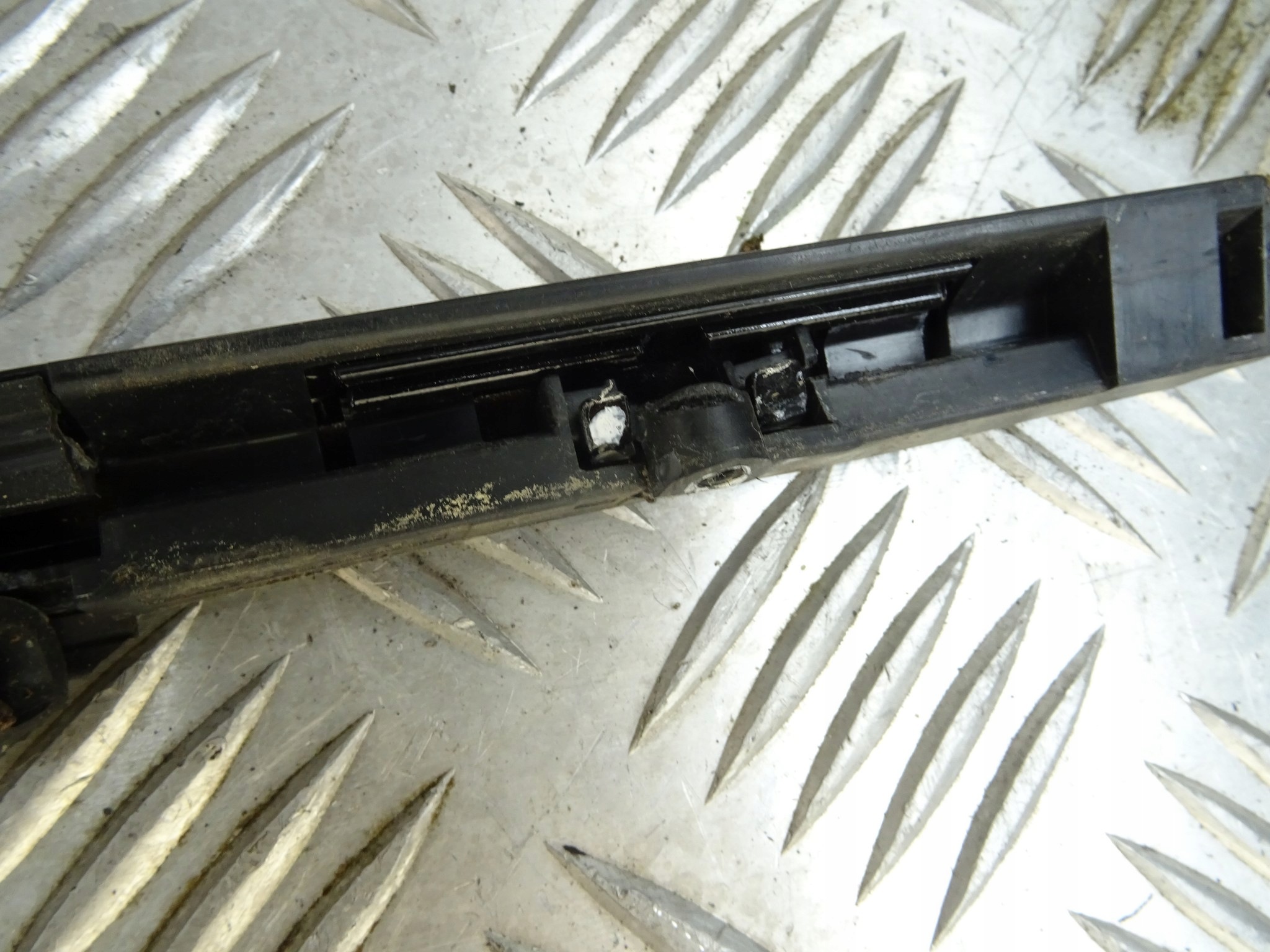 RANGE ROVER VELAR Moulage Portière Droite Arrière J8A2-25596-AC