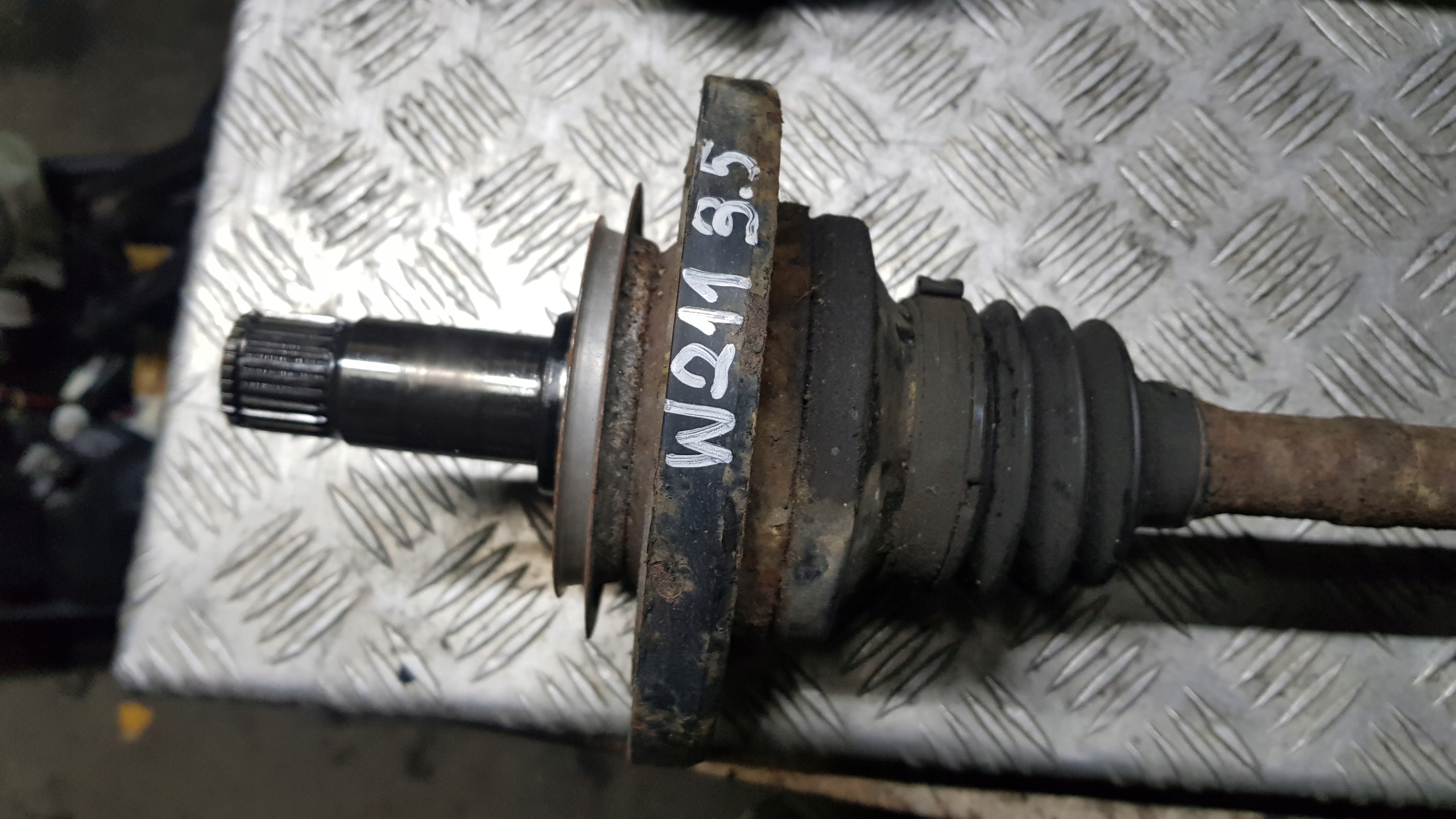 MERCEDES W211 3.5 4MATIC semi-axis drive left right rear part