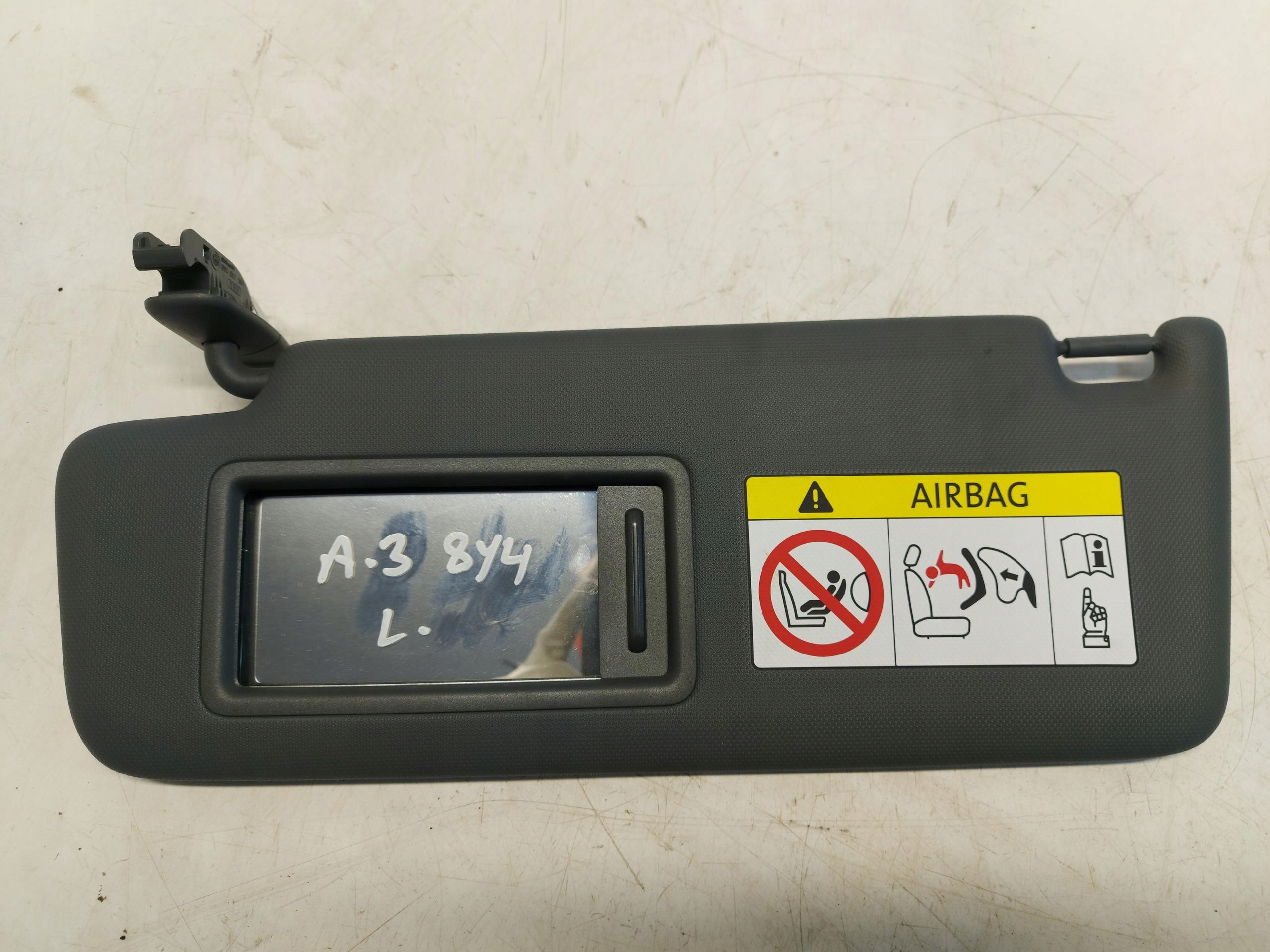 Audi A3 8Y4 HB 5D cover PRZECIWSLONECZNA left