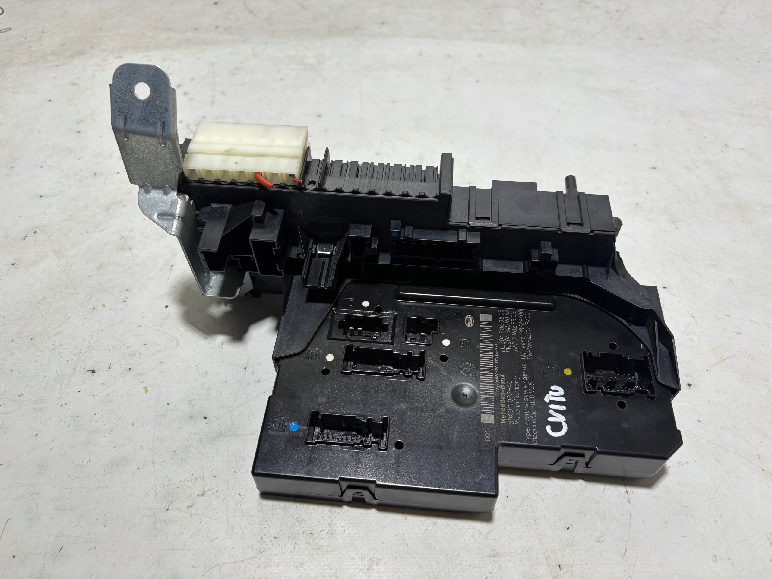 control unit module SAM MERCEDES W204 W207 2049060805
