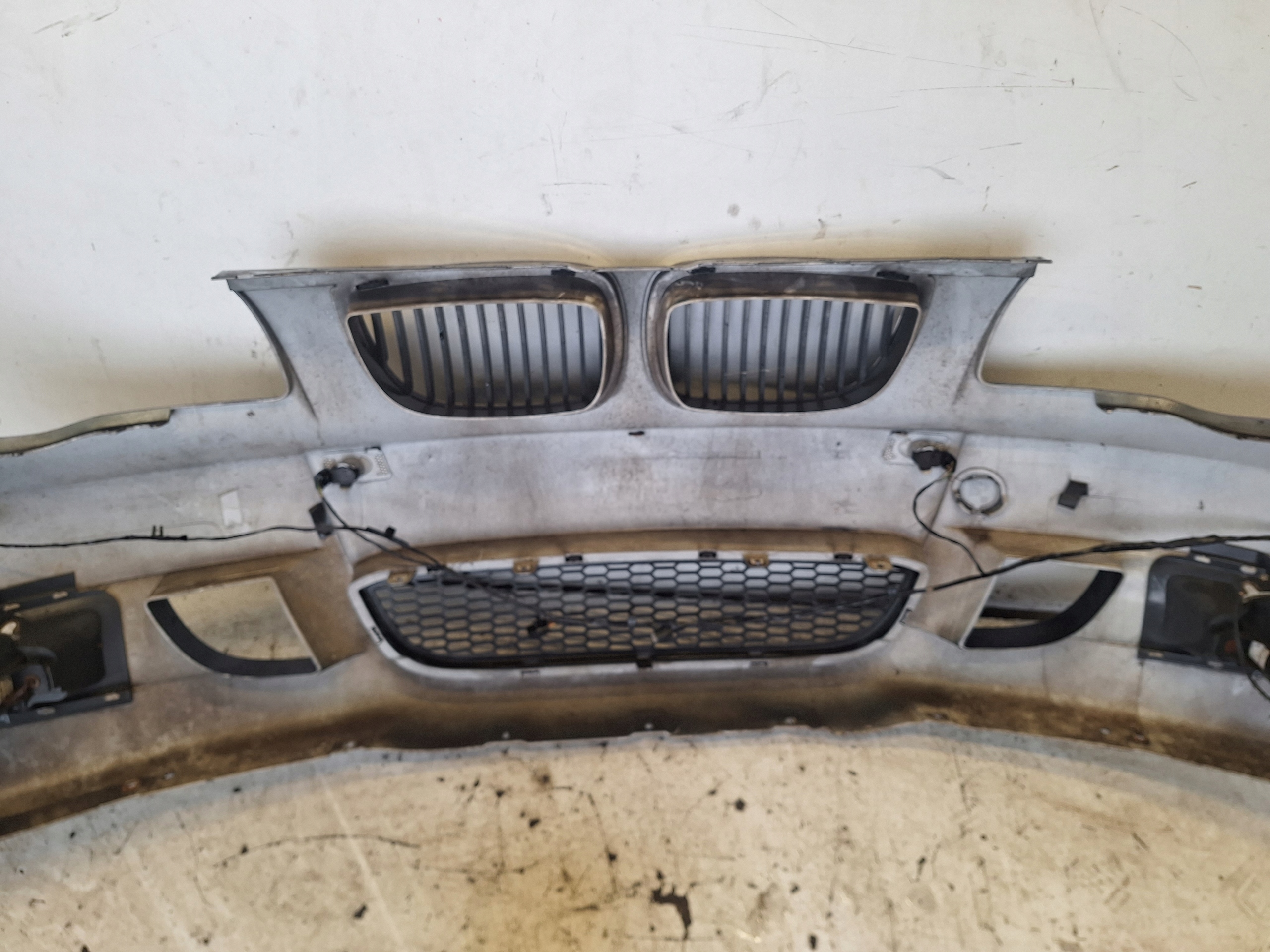 BMW and E87 04-12 bumper m-packet + PDC