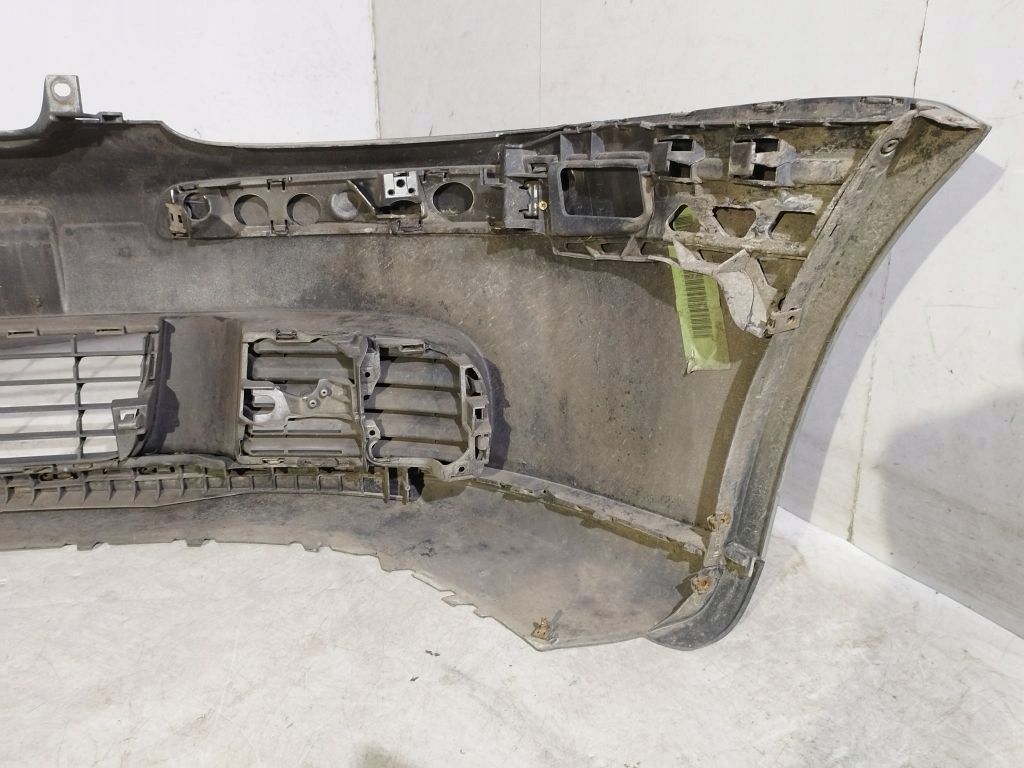 VW Golf V 5 nárazník předek přední