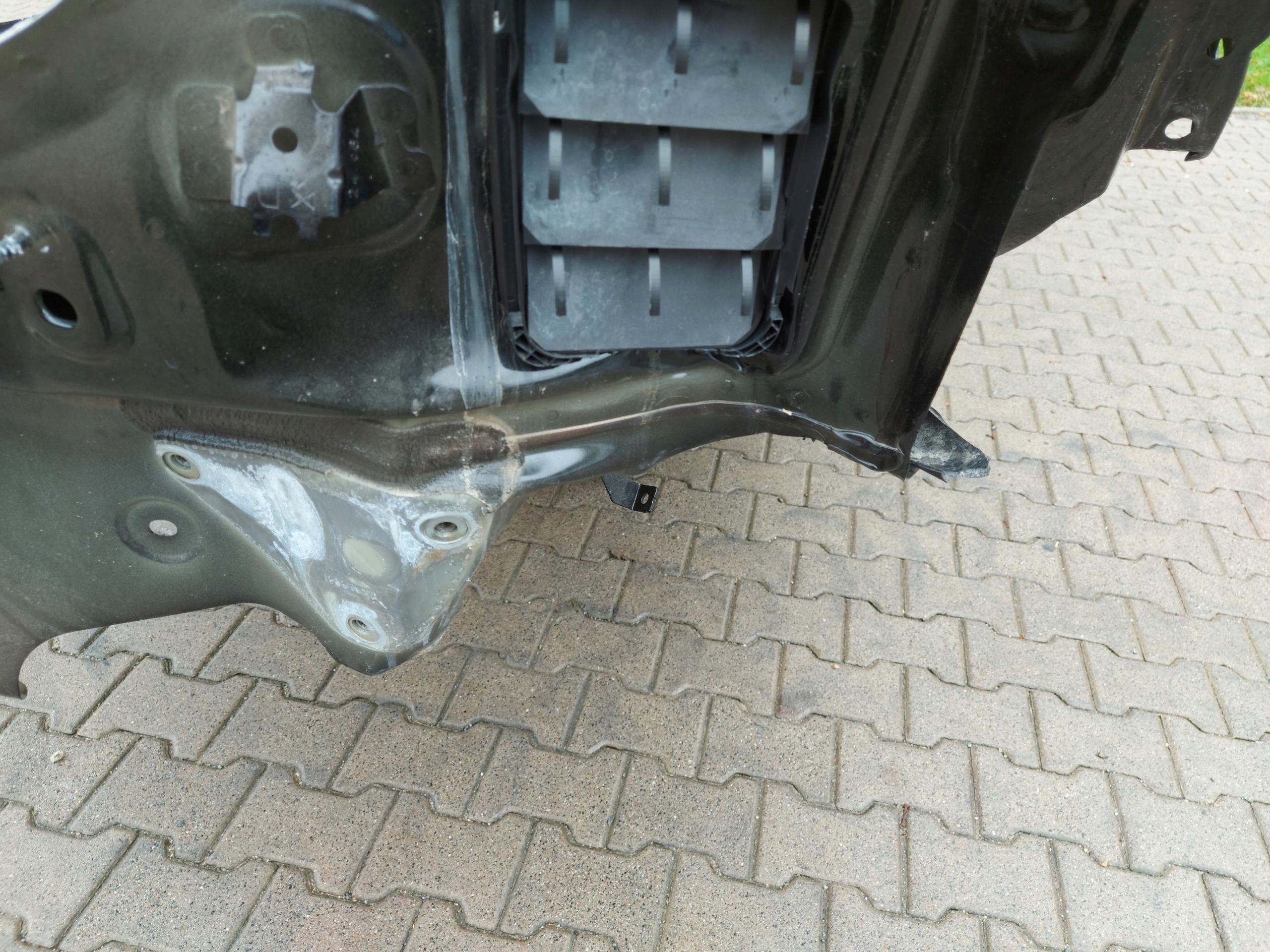 Opel Mokka-E II B rear panel sump KTV