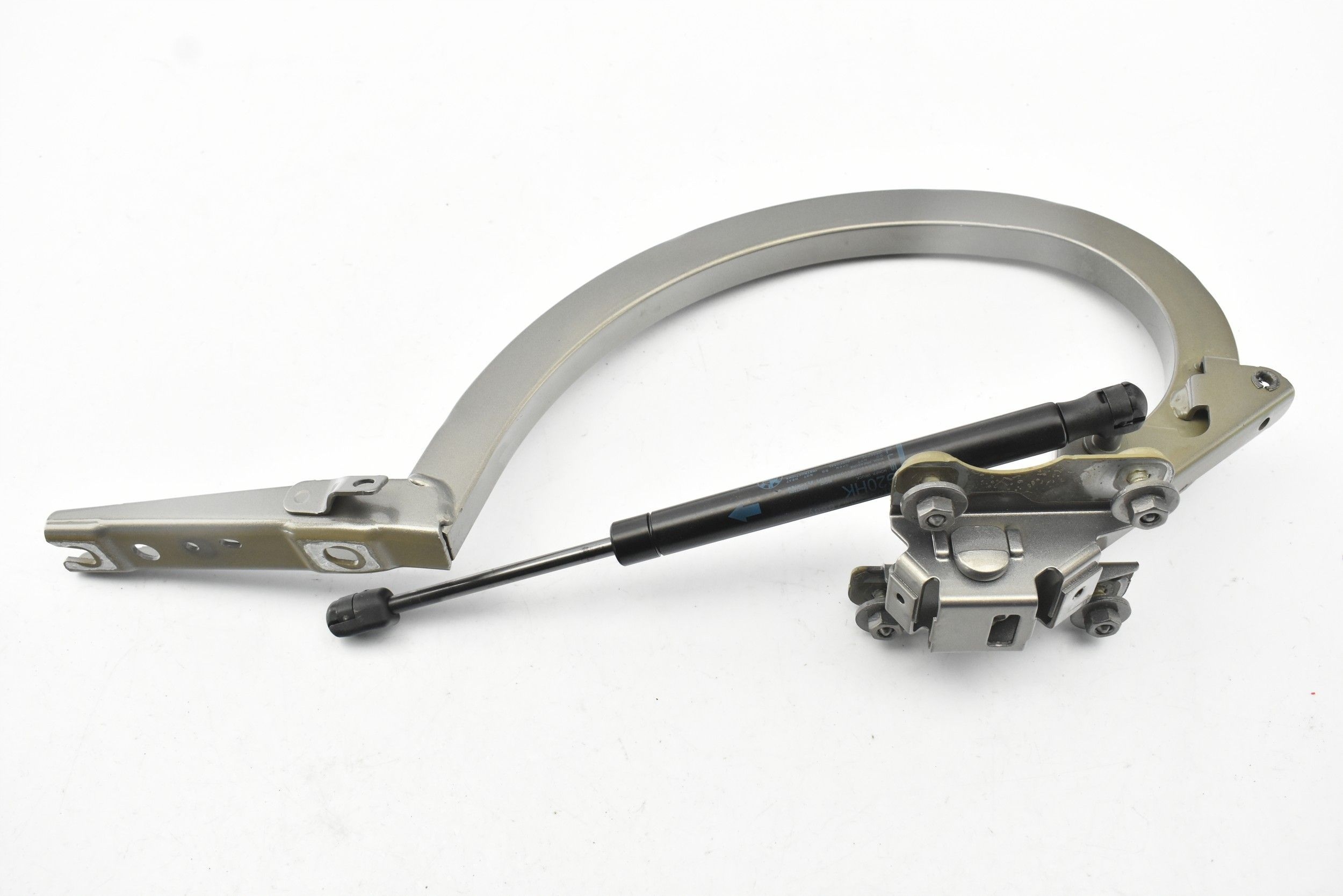 Петля крышки багажного отсека л 7430639 BMW G20 C4A