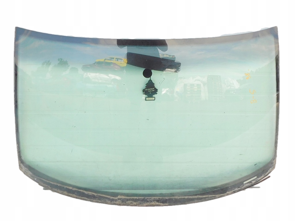 VW PASSAT B5 1999r SZYBA PRZEDNIA CZOŁOWA