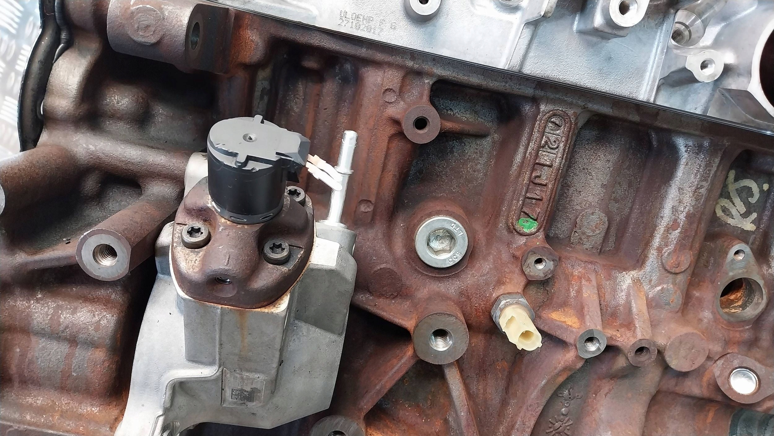 motor YMR6 FORD TRANSIT CUSTOM MK8 2.0 ECOBLUE GOLY Oszlop