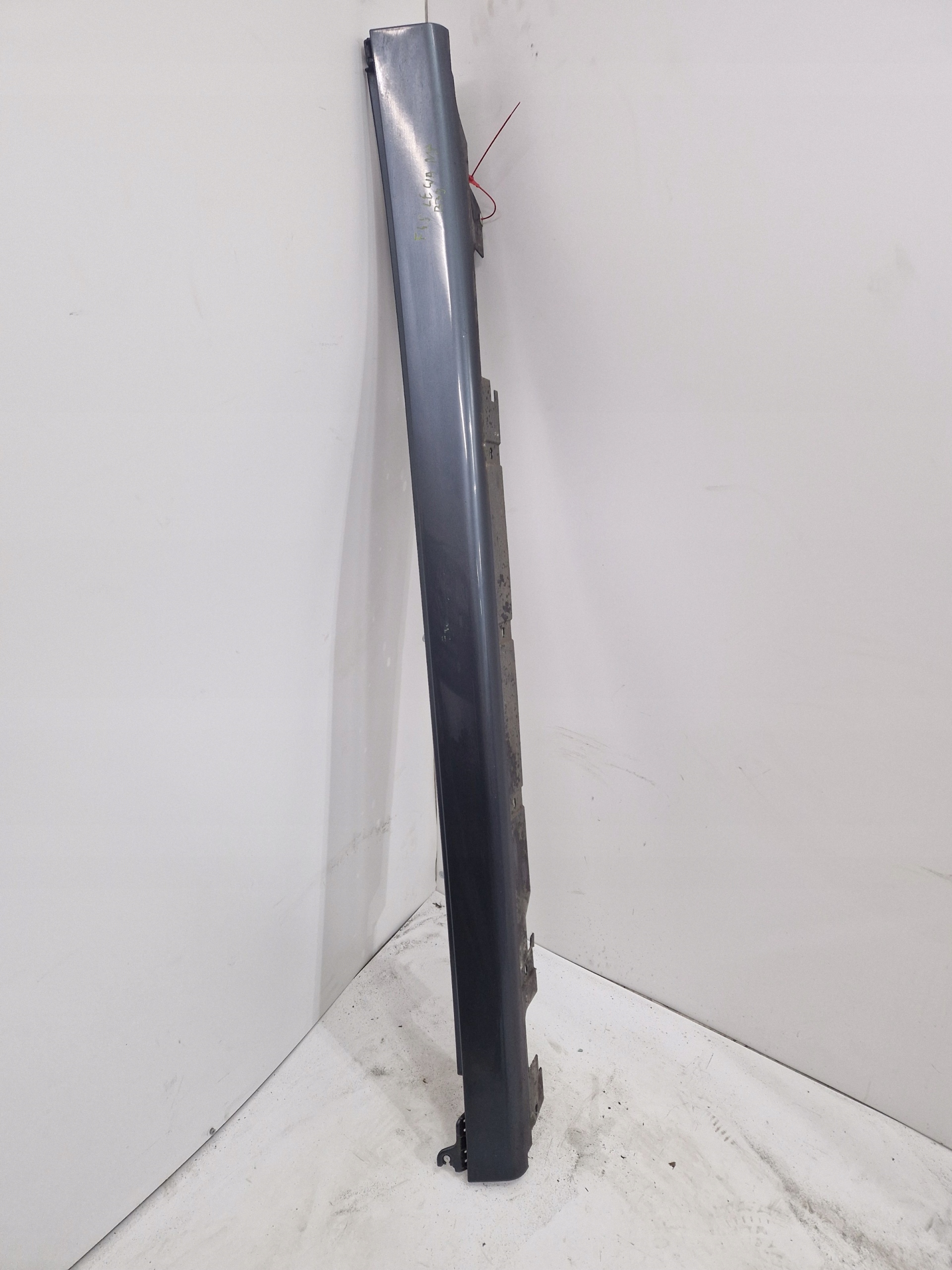 moulding threshold left BMW X1 F48 M PAKIET B39