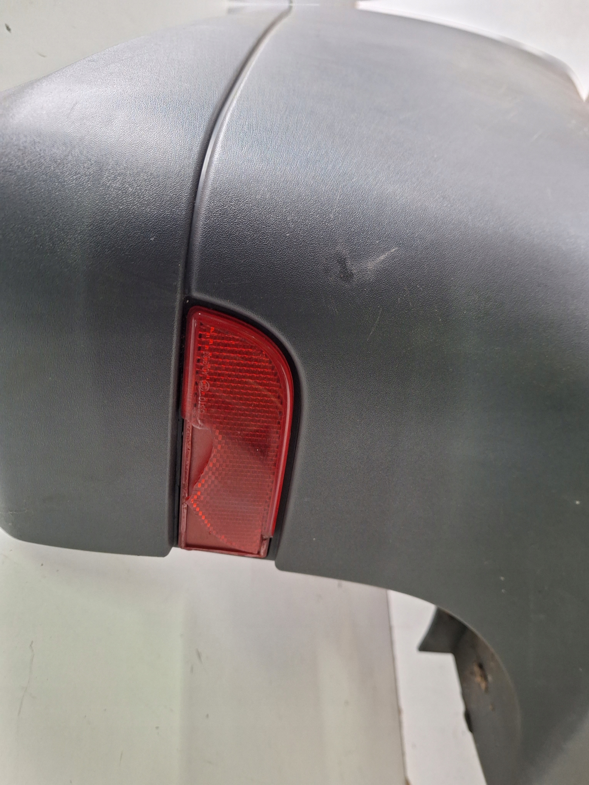 MERCEDES VITO 05-14 Pare choc Unité d’angle Droite
