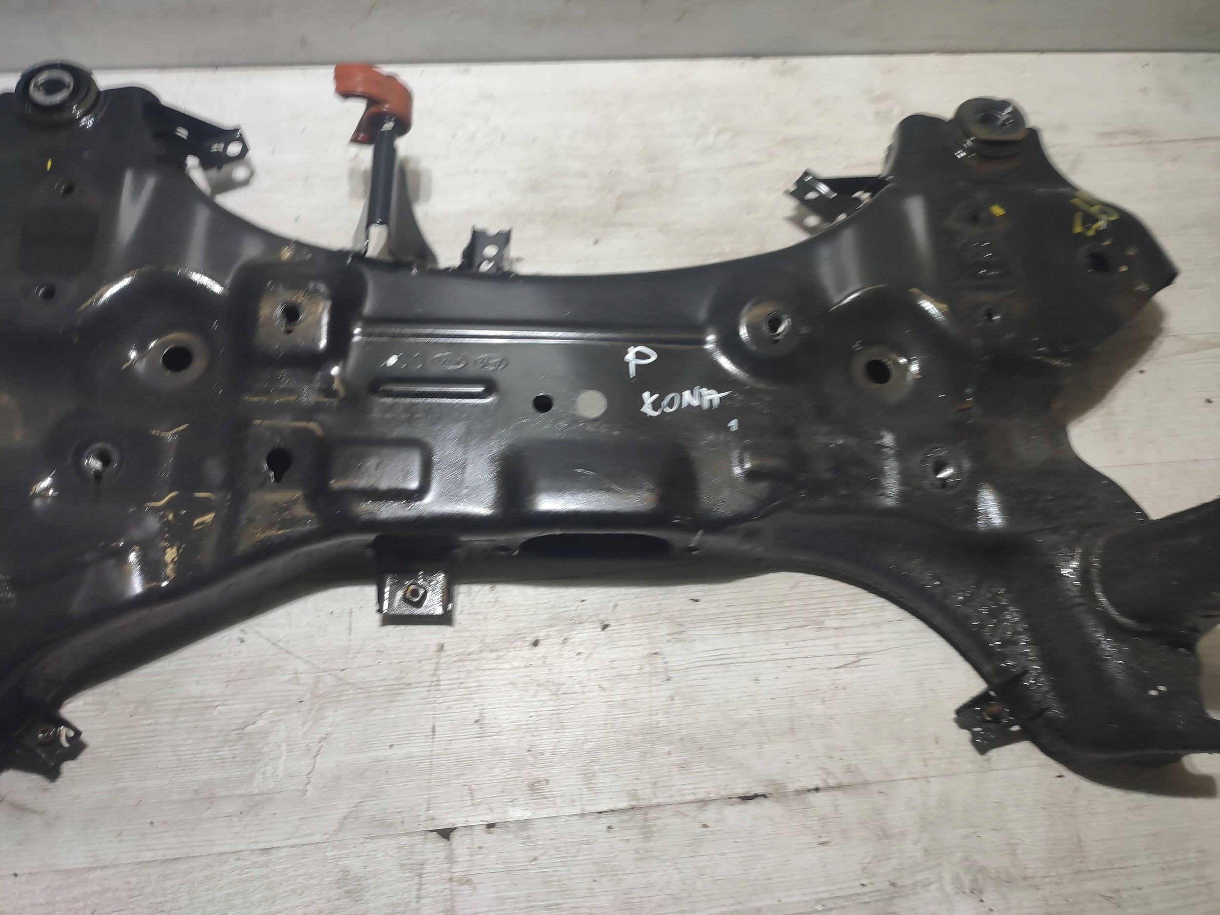 Hyundai Kona and 2018 sider subframe sider axis front