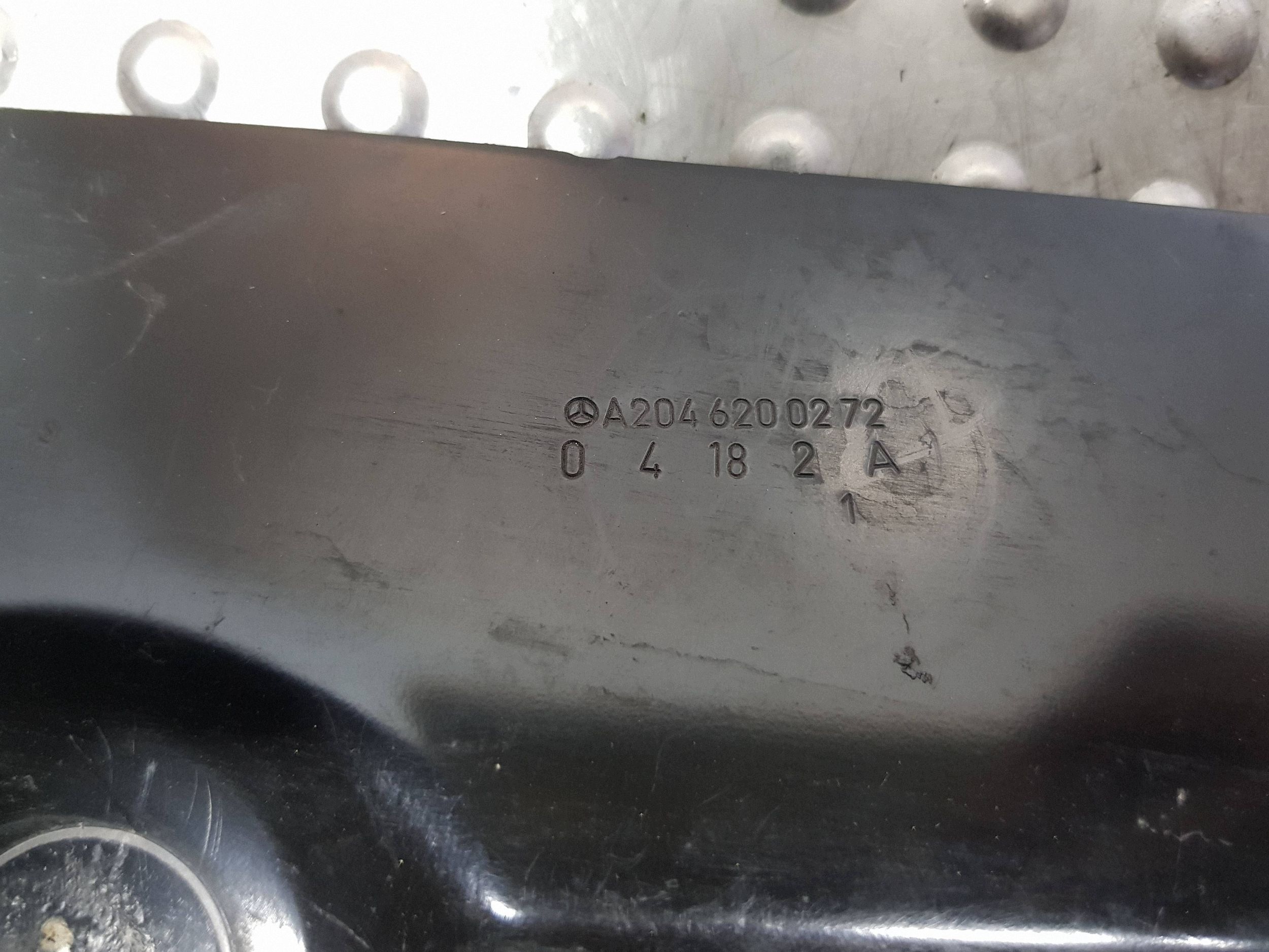 support panel for radiators pillar iron front A2046200272 MERCEDES W204 LIFT