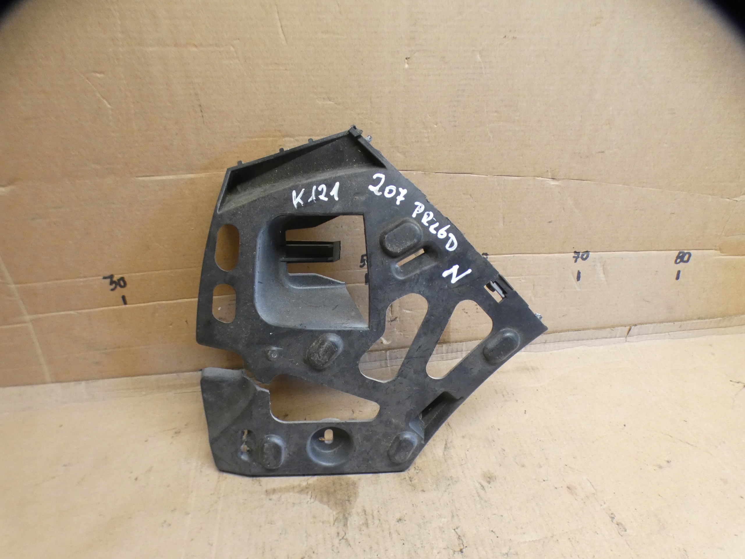 Support plaque ZDERAKA/ Support DO PEUGEOT 207